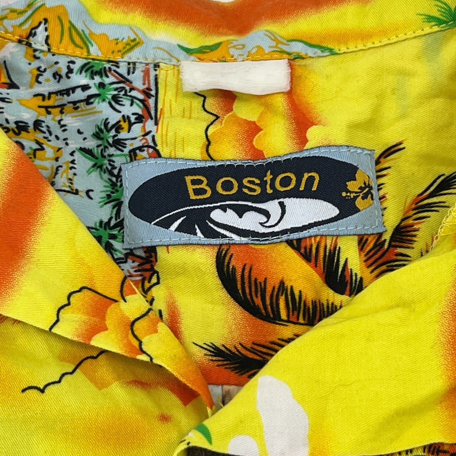 Boston Mens Yellow Hawaiian Shirt Designer Holiday Short Sleeve size M