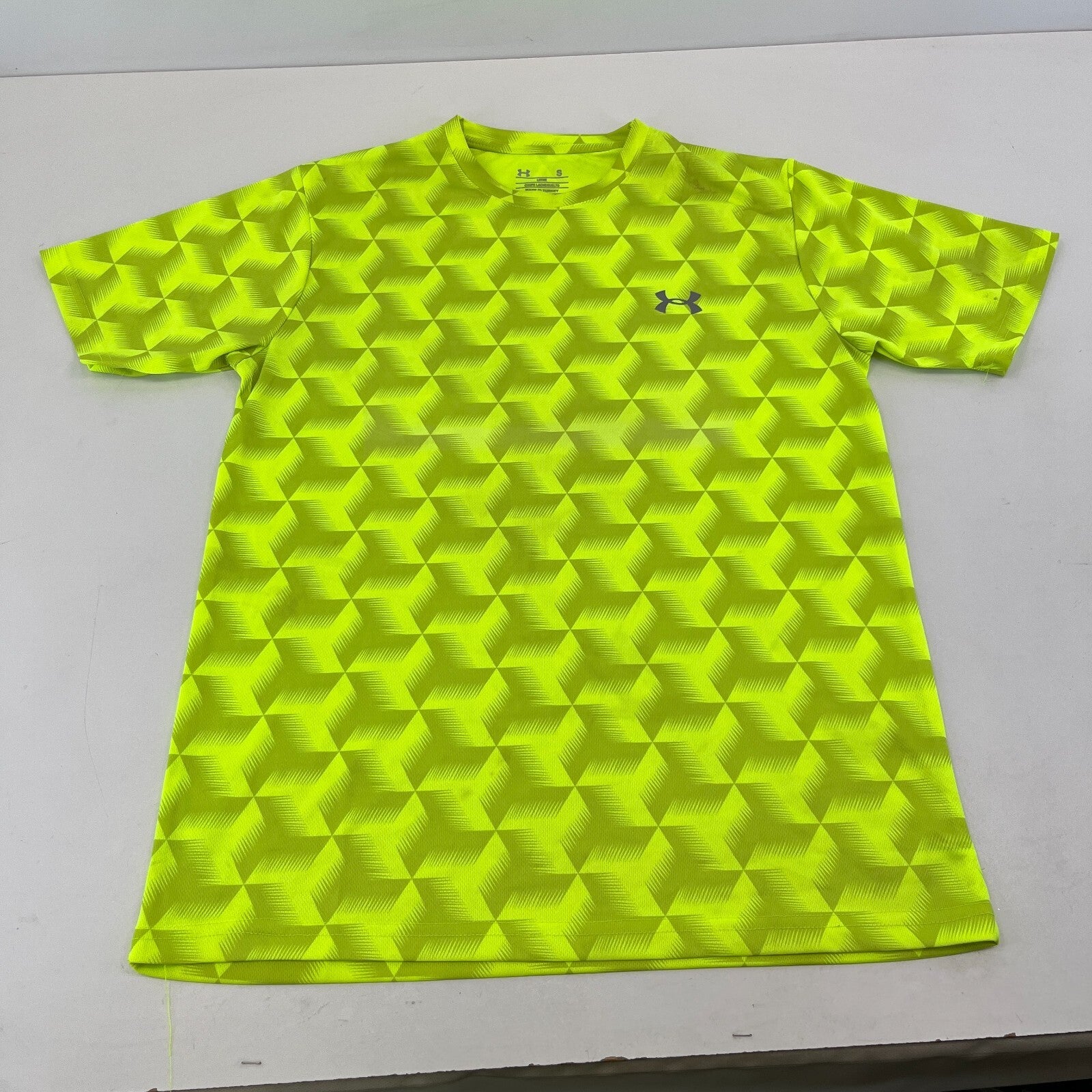 Under Armour Men's T-Shirt Fluorescent Green size Small - Logo Gym Wear