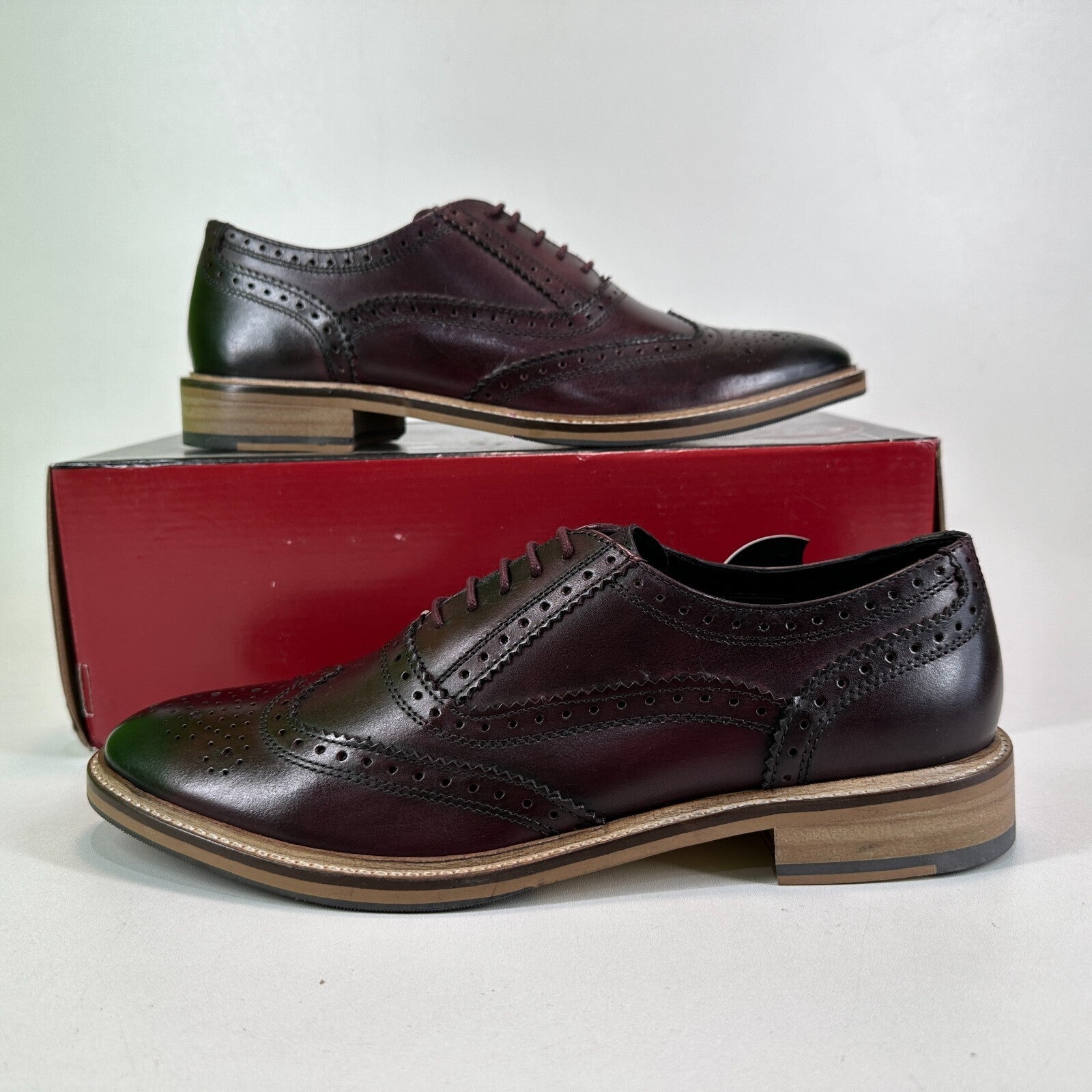 Ikon Buster Brogues Shoes Deep Oxblood Red Smart Casual Lace Up size 6 - NEW