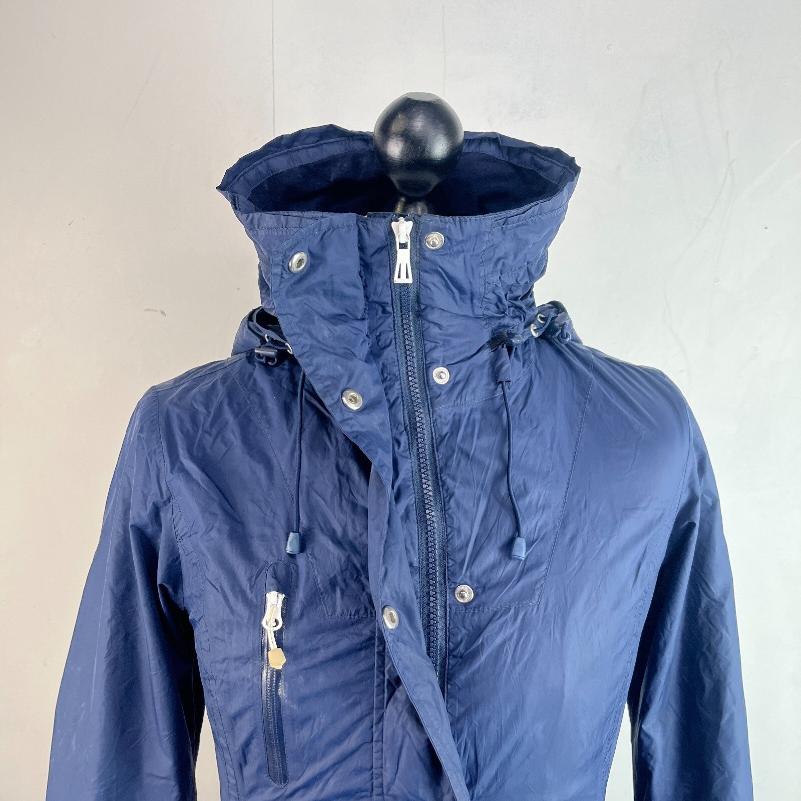 Henri Lloyd Waterproof Windbreaker Jacket Women’s size Small Navy Blue + Stow Hood