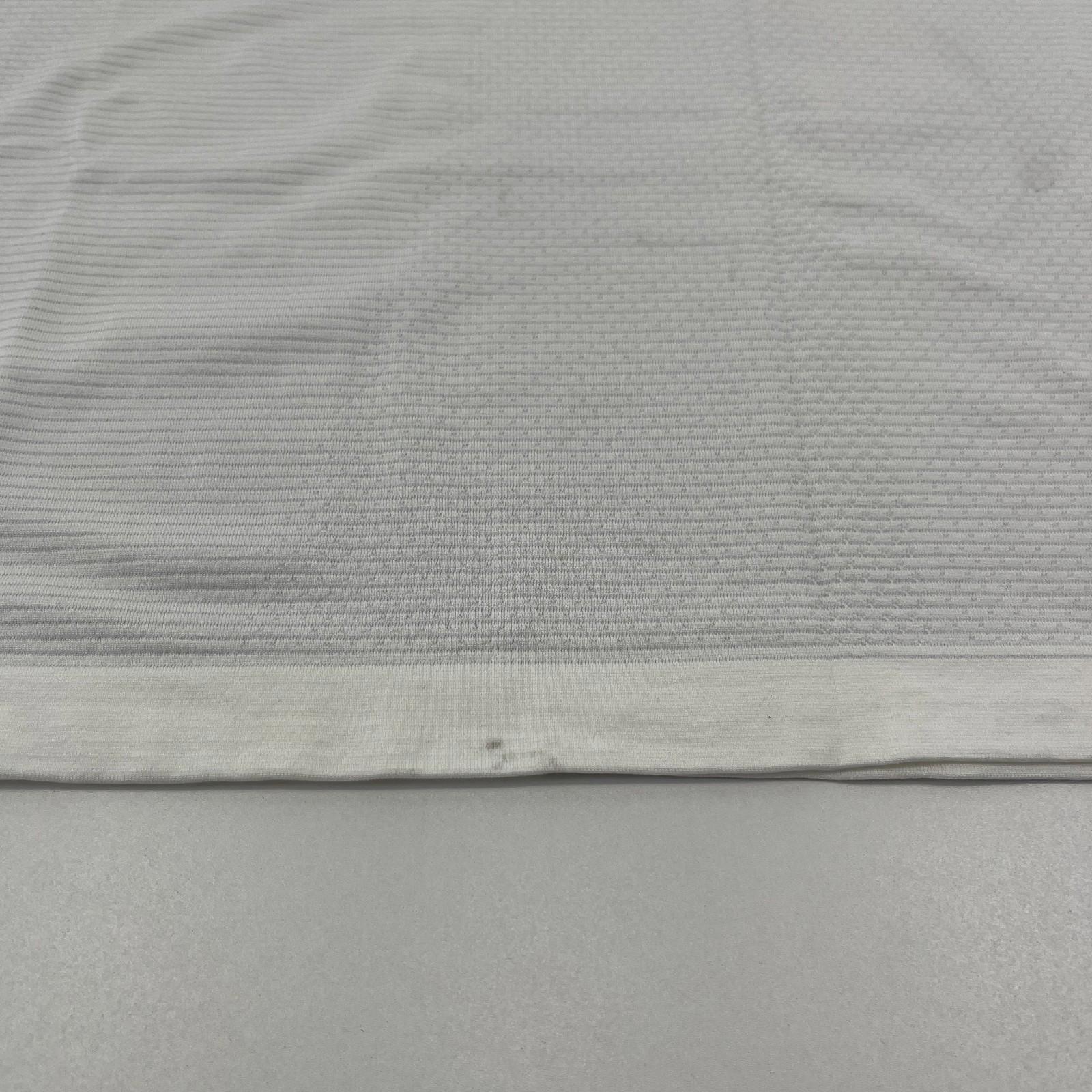 Lululemon Swiftly Tech Racerback Tank Top 2.0 White size UK 16 US 12 - New