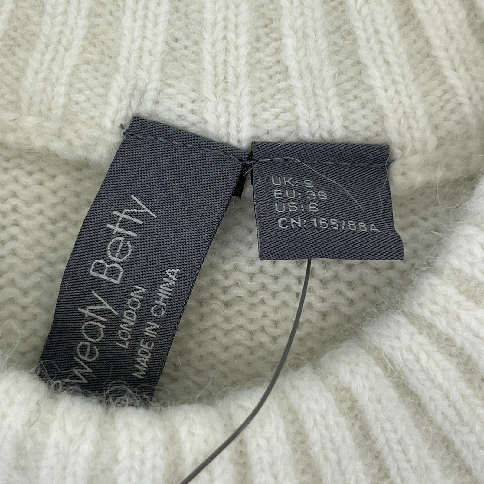 Sweaty Betty Alpine Wool Crew Neck Jumper Sweater in Lily White size S Alpaca