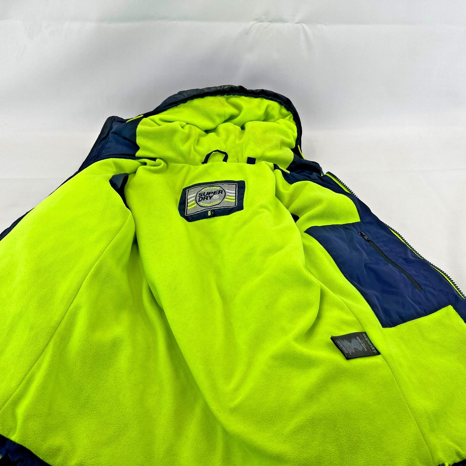 Superdry Navy Blue & Green Puffer Jacket with Hood size XS