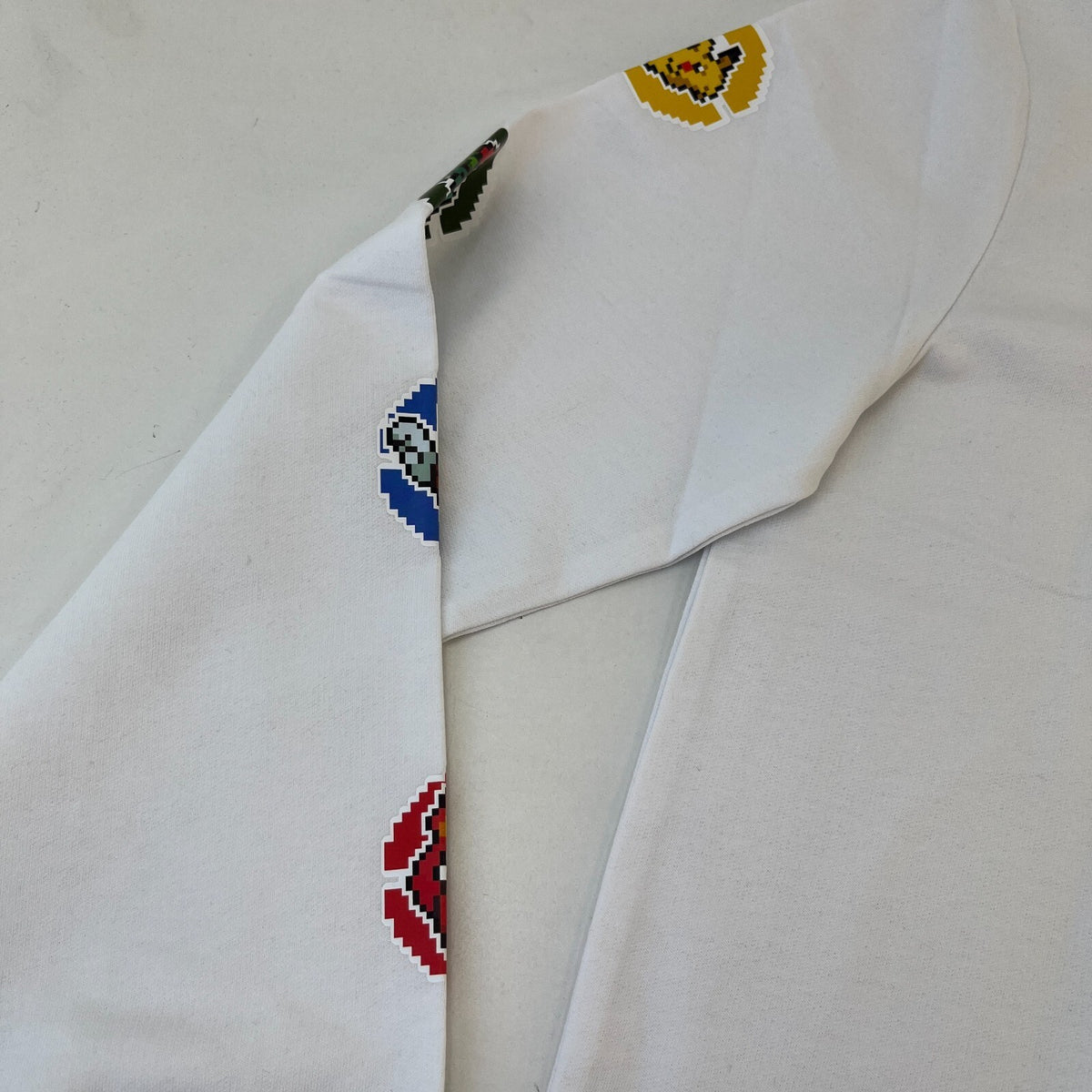 Criminal Damage Premium White Pokémon Digital Character T-Shirt Long Sleeve UK S