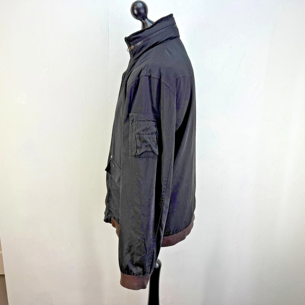 Levis Men's Jacket in Black size Large Waterproof Softshell with Stow Hood