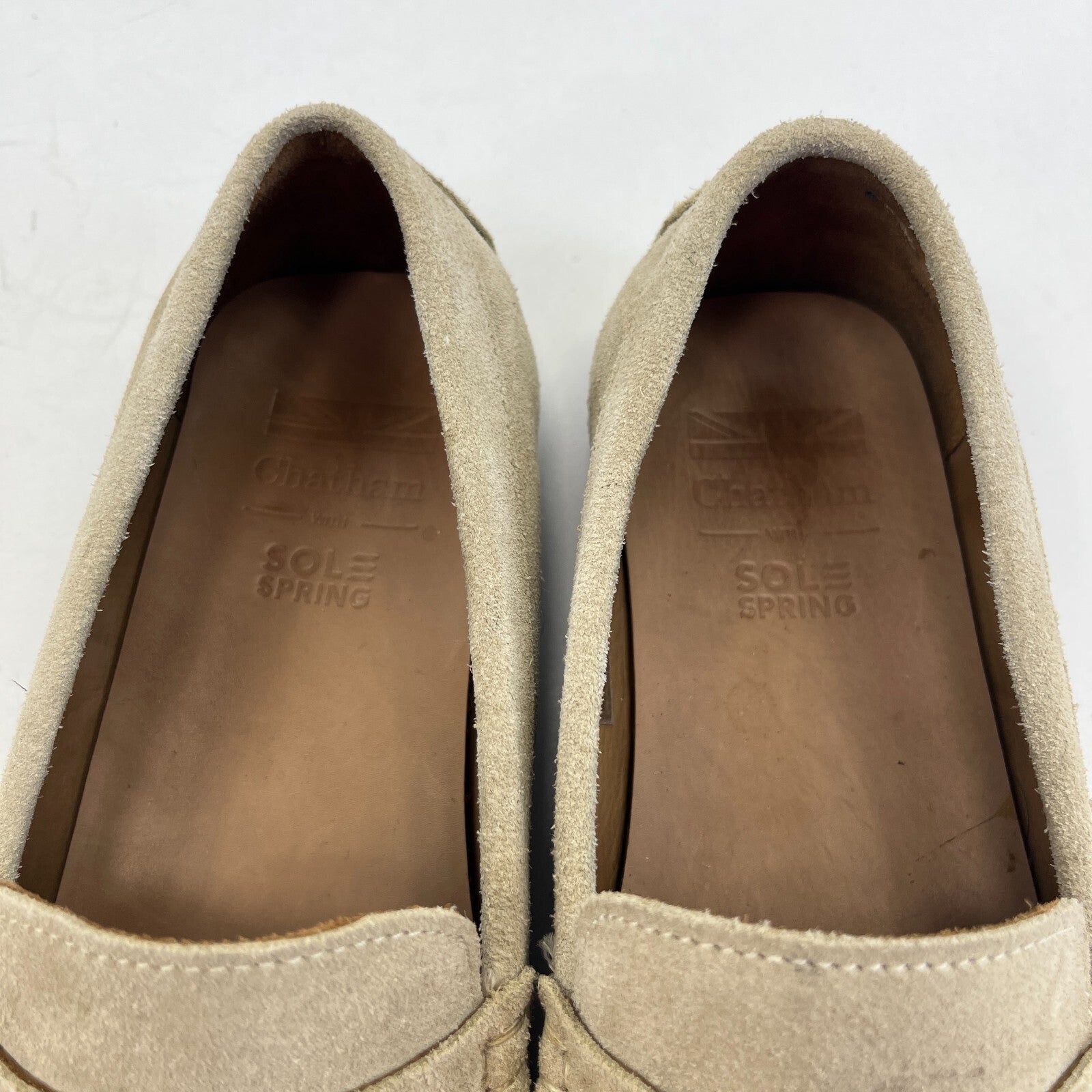 Chatham Parker Shoes Men’s Suede Leather Moccasin Loafers size 8 Beige