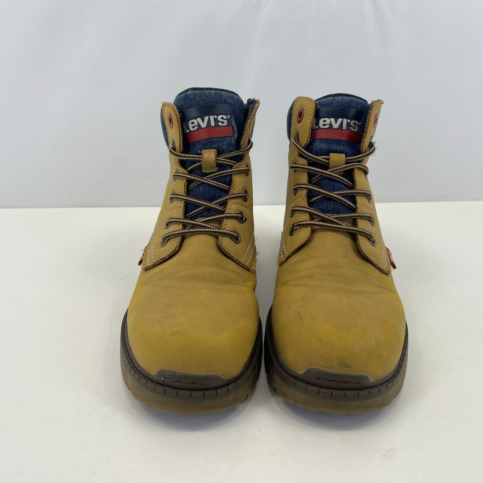 Levis Women’s Tan Leather Boots Lace-up Wheat Brown Chukka Red Tab  size UK 4