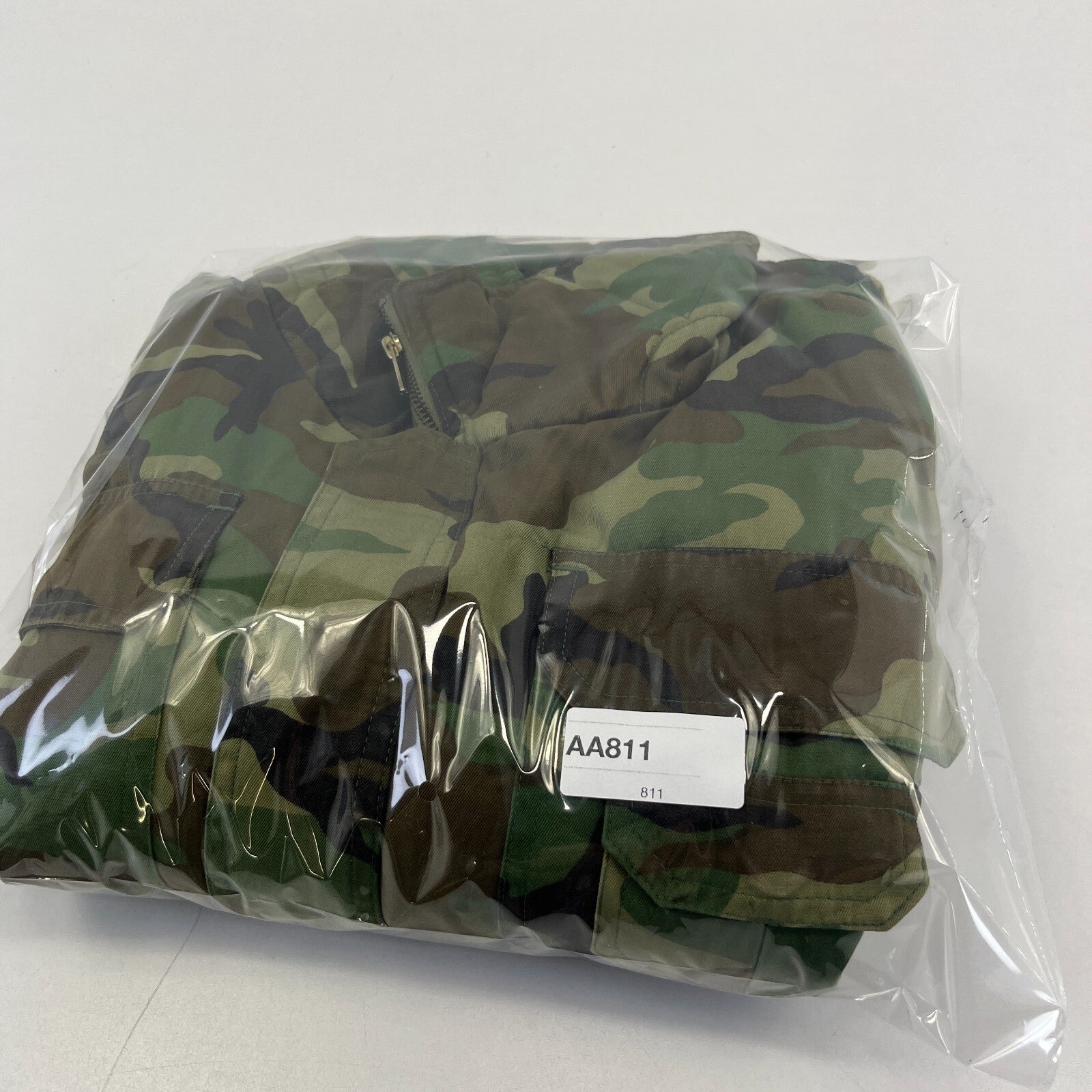 US Military Camo Pattern Body Warmer Vest Gilet Sleeveless Jacket UK size M