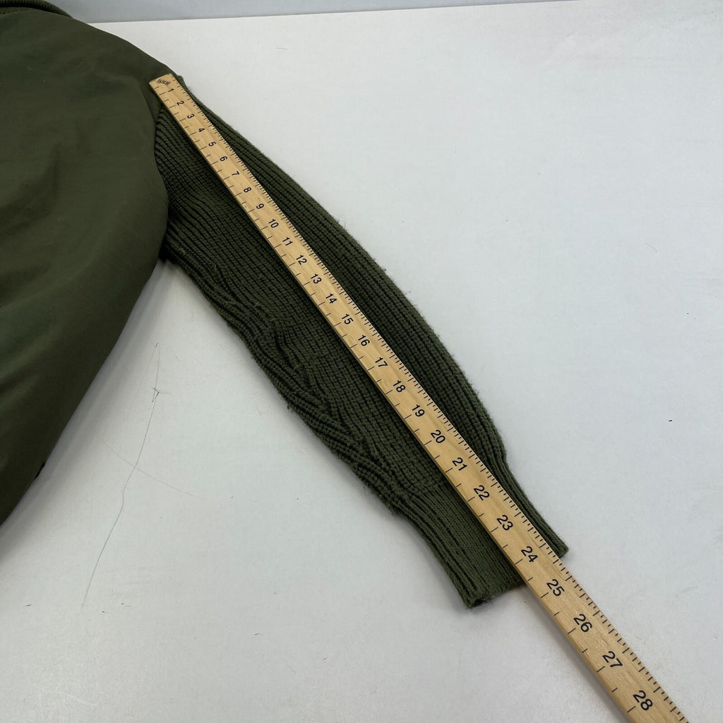 British Military Green Thermal Quilted Cold Weather Jacket size 38 (medium)