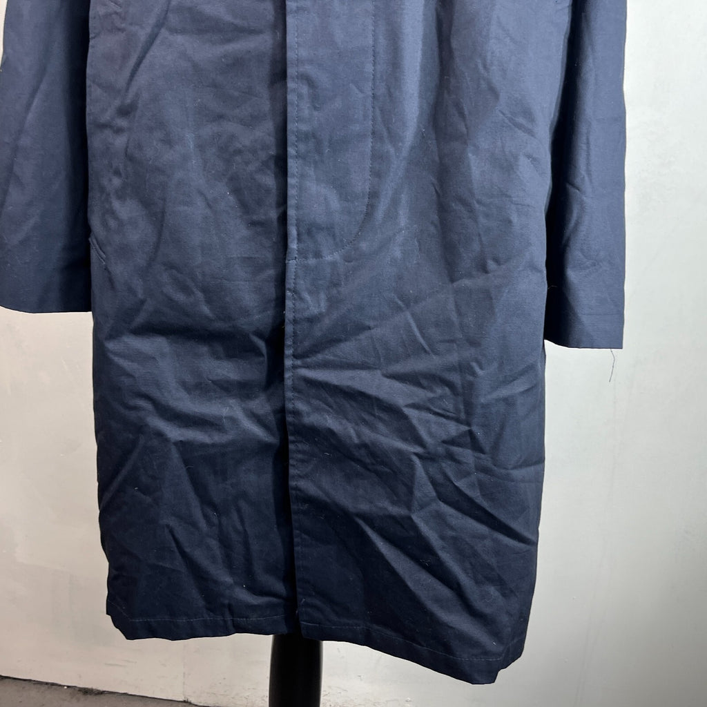 Vintage Men's Trench Coat in Navy Blue with Removable Liner size 40R Raincoat