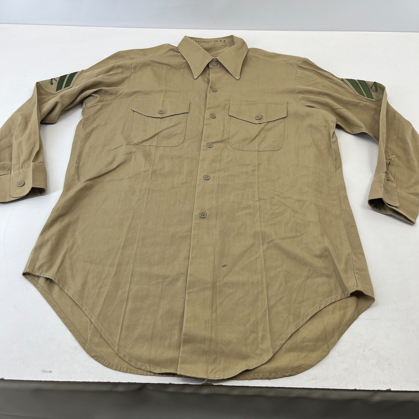 Vintage American Army Military Long Sleeve Shirt with Badges Khaki Brown size L