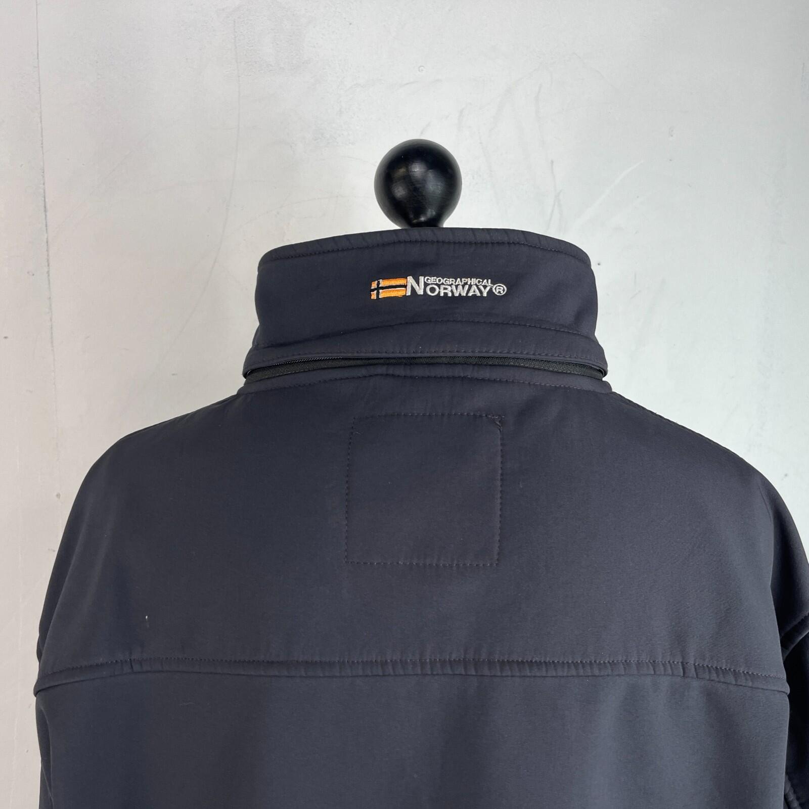 Geographical Norway Men's Softshell Jacket in Black UK size 2XL