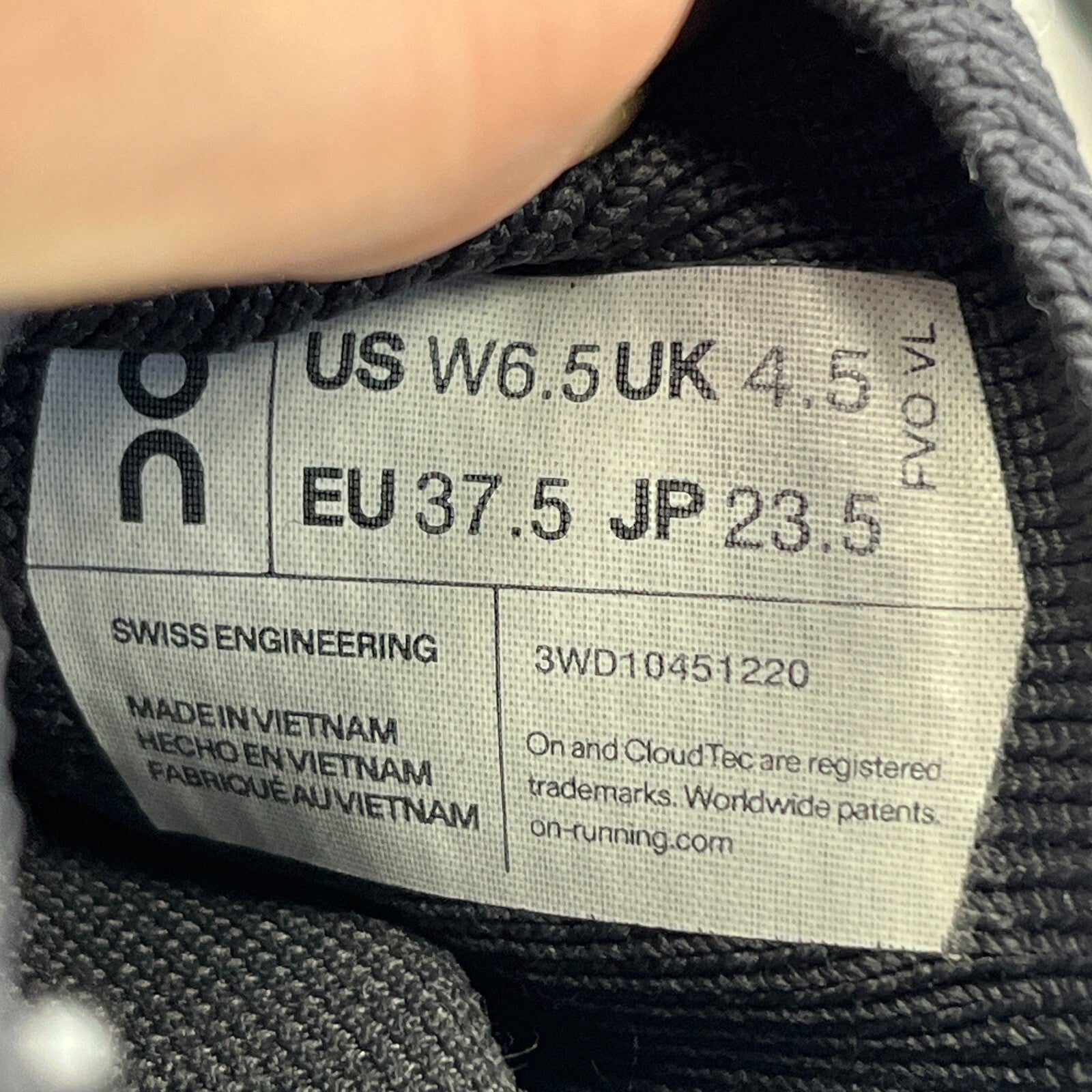 On Running Cloudswift Women’s Charcoal Black Running Trainers size UK 4.5