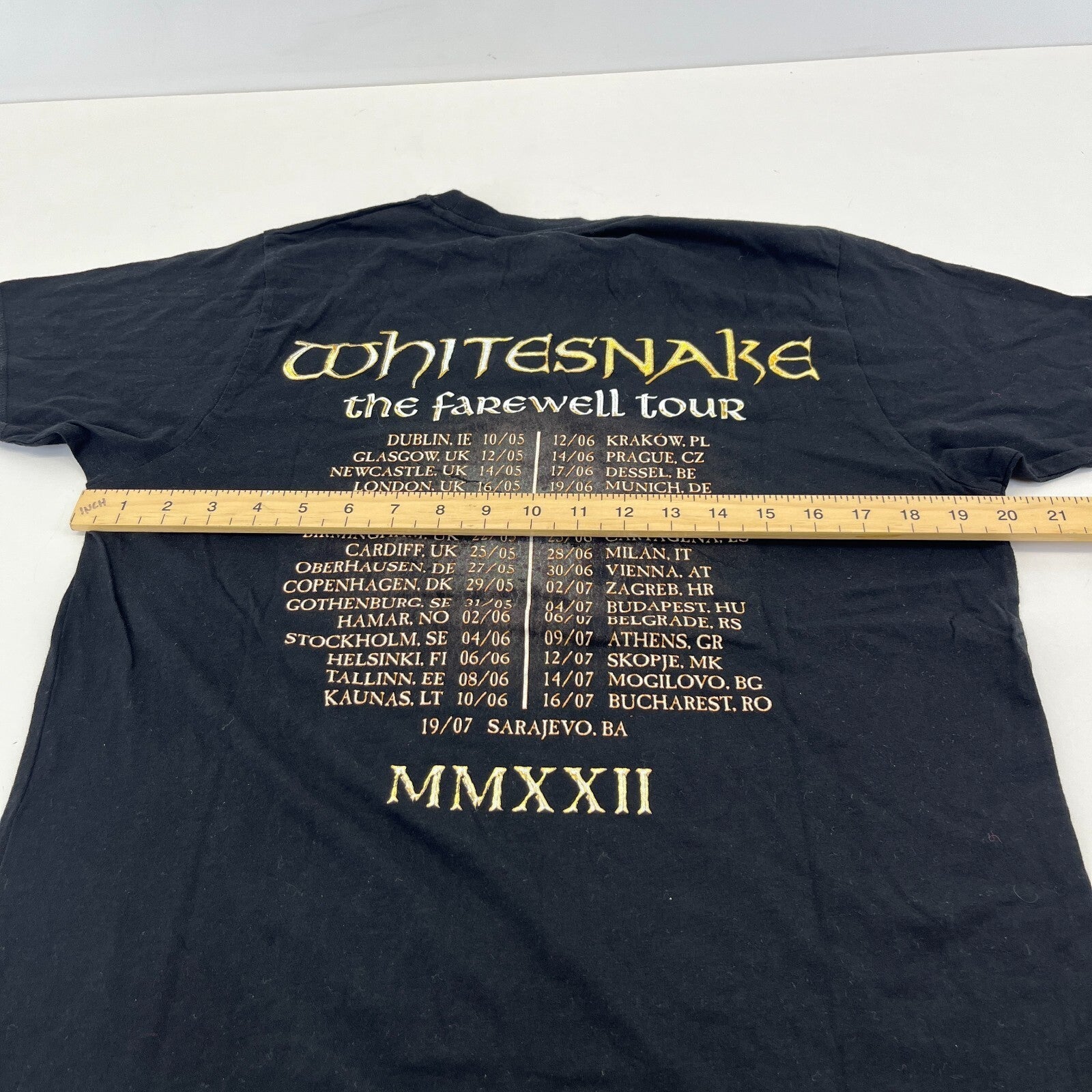 Whitesnake Farewell Tour 2022 T-Shirt in Black size Medium Excellent Condition