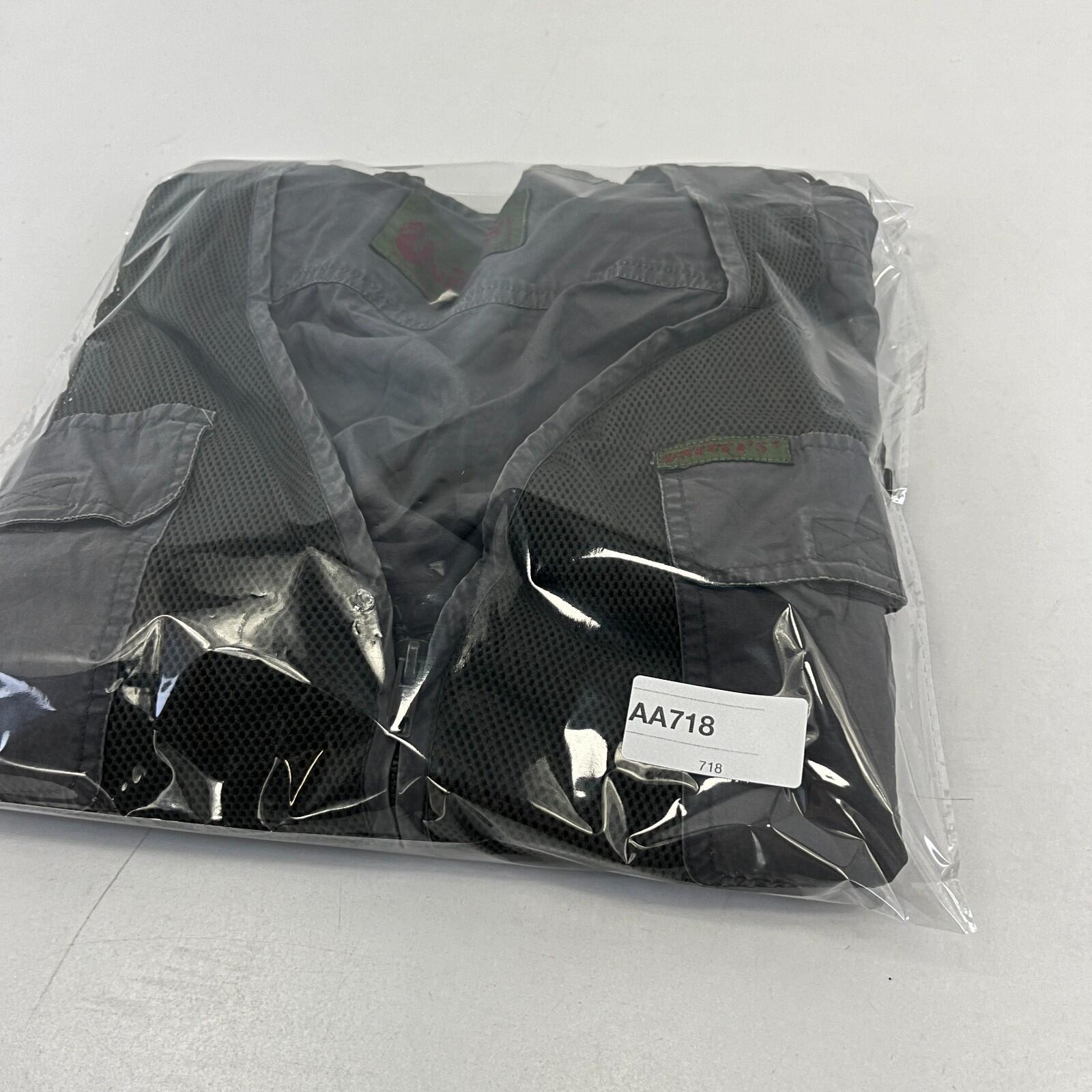 Univers Men's Shooting Waistcoat Vest in Grey size Large
