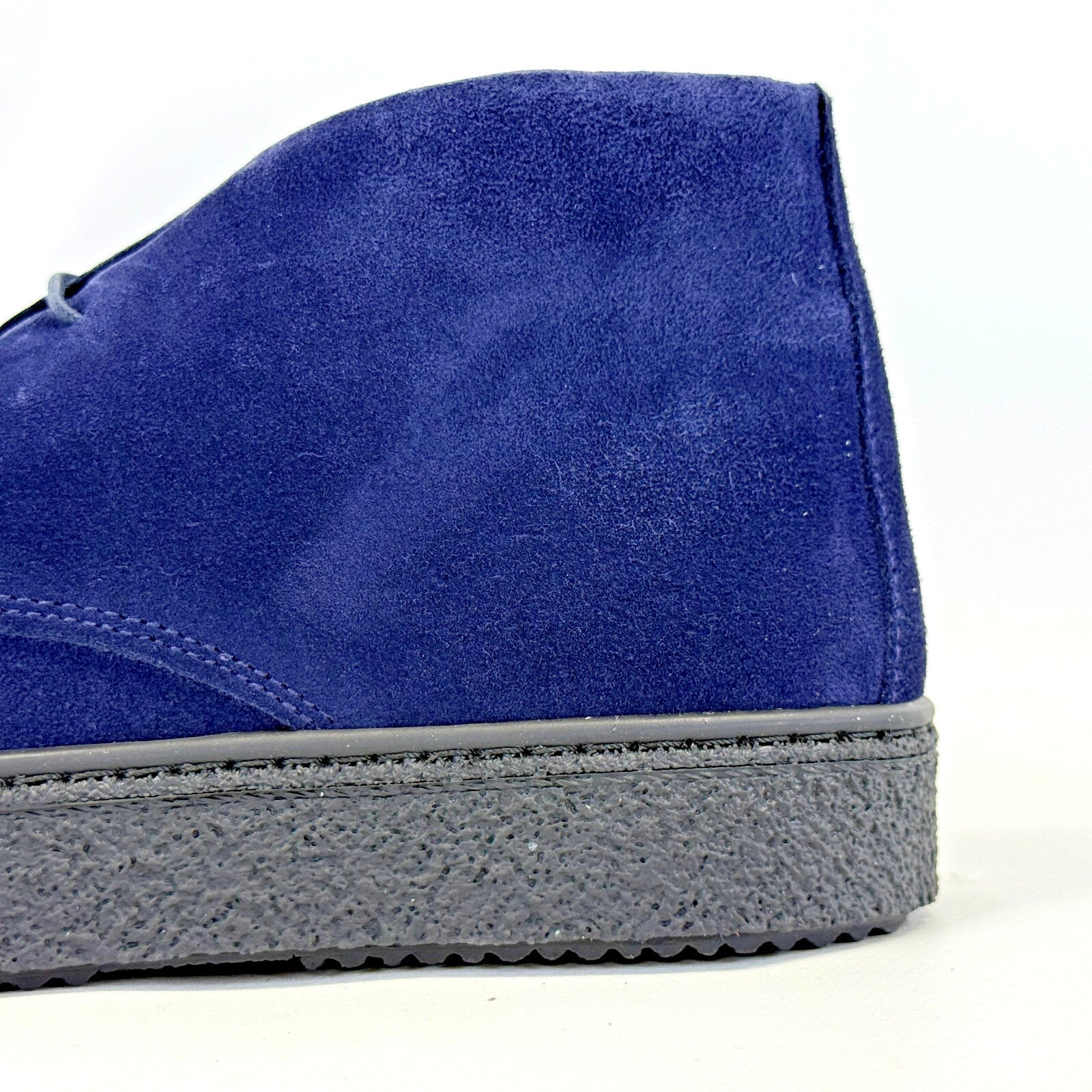 Delicious Junction Bullitt Suede Desert Boots in Dark Navy Blue size UK 7 EU 41
