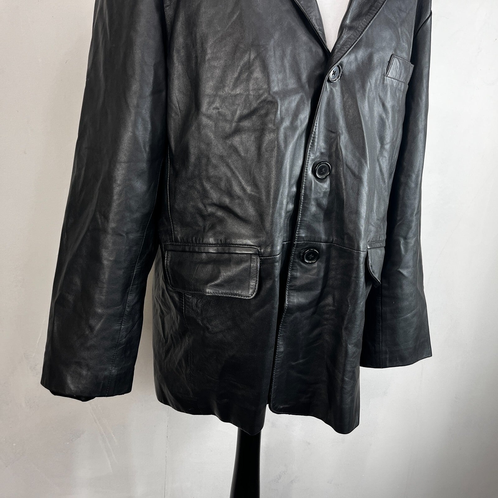 Calculus London Men's Soft Leather Jacket in Black size 2XL