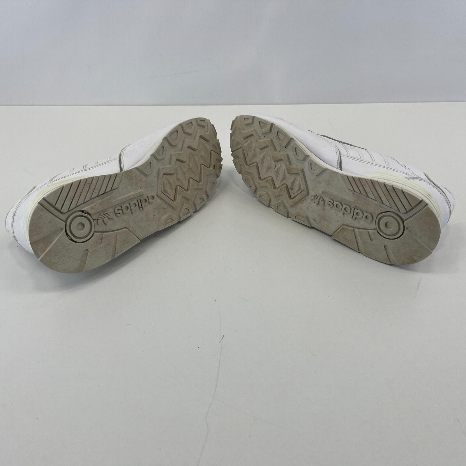 Adidas Trezoid Trainers in White size UK 9 / EU 43 1/3