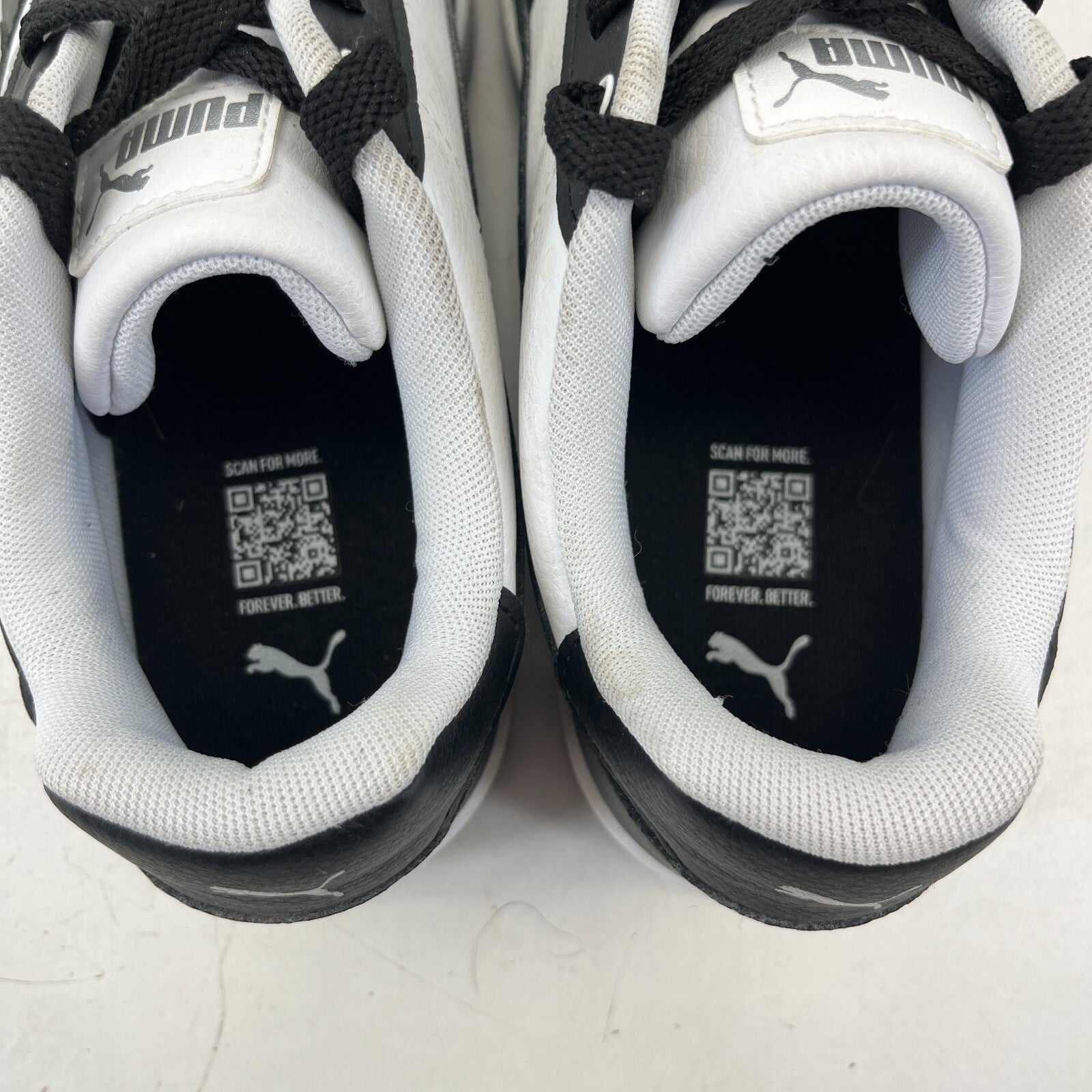 Puma Caven Trainers White Black Green 392290-58 Basketball size UK 7 - EU 40.5