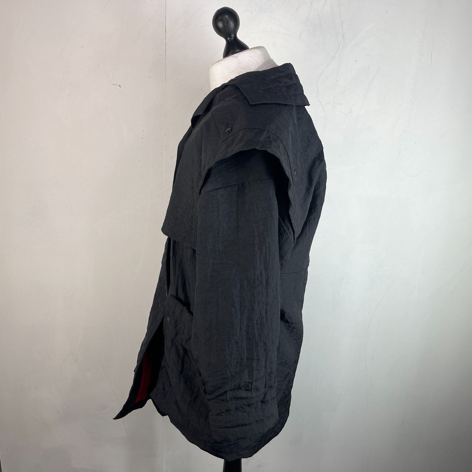 Genuine Macintosh Women's Insulated Mac Rain Trench Coat in Black UK size 12