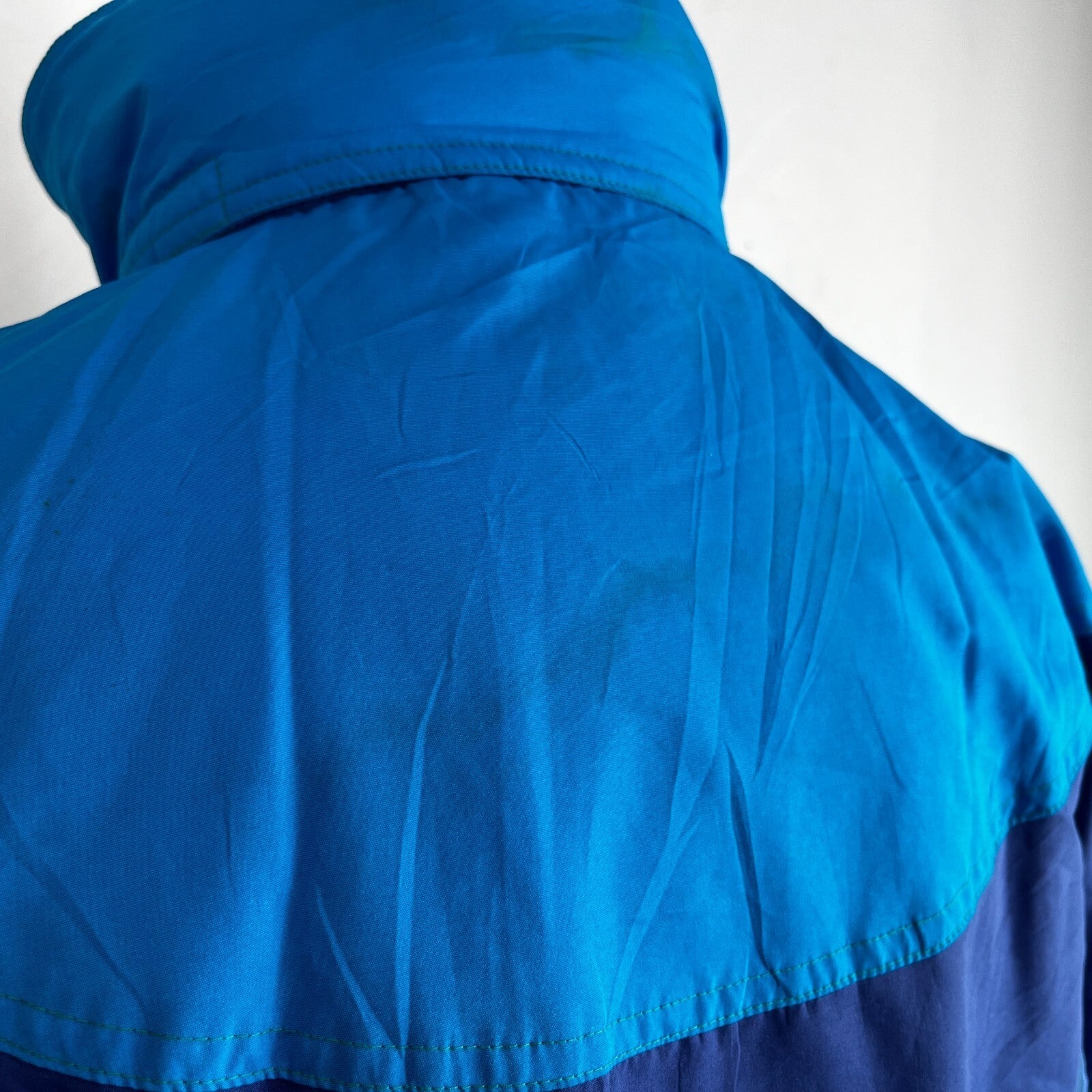 Vintage Sergio Tacchini 80s 90s Mens size M White Label Ski Jacket Blue & Green