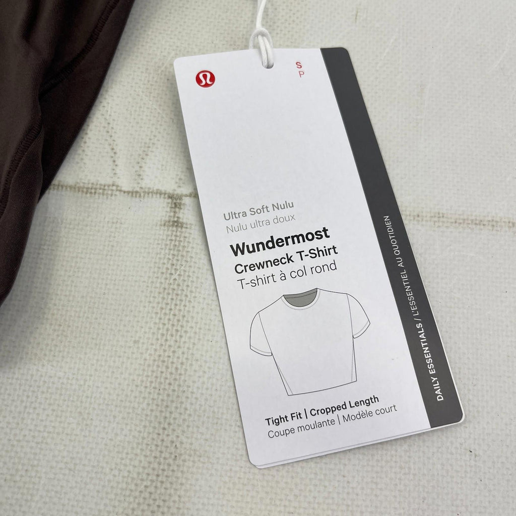 Lululemon Wundermost Nulu Cropped T-shirt Dark Brown size Small - New
