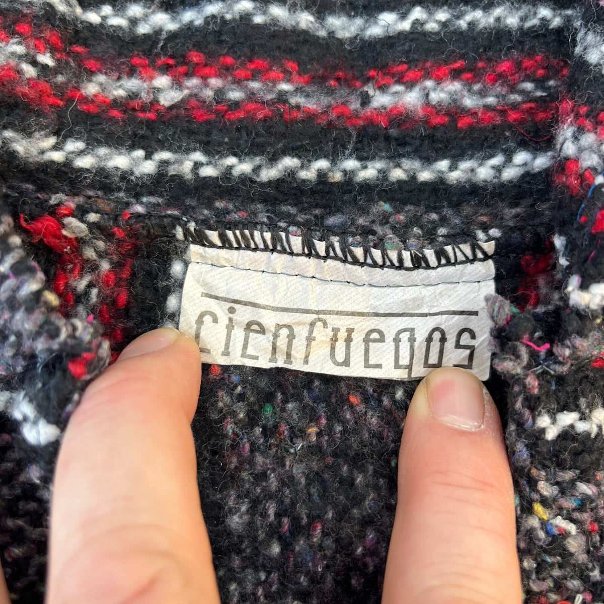Lienfuegos Genuine Mexican Baja Hoodie Pullover Hippie Festival Black/Red UK M