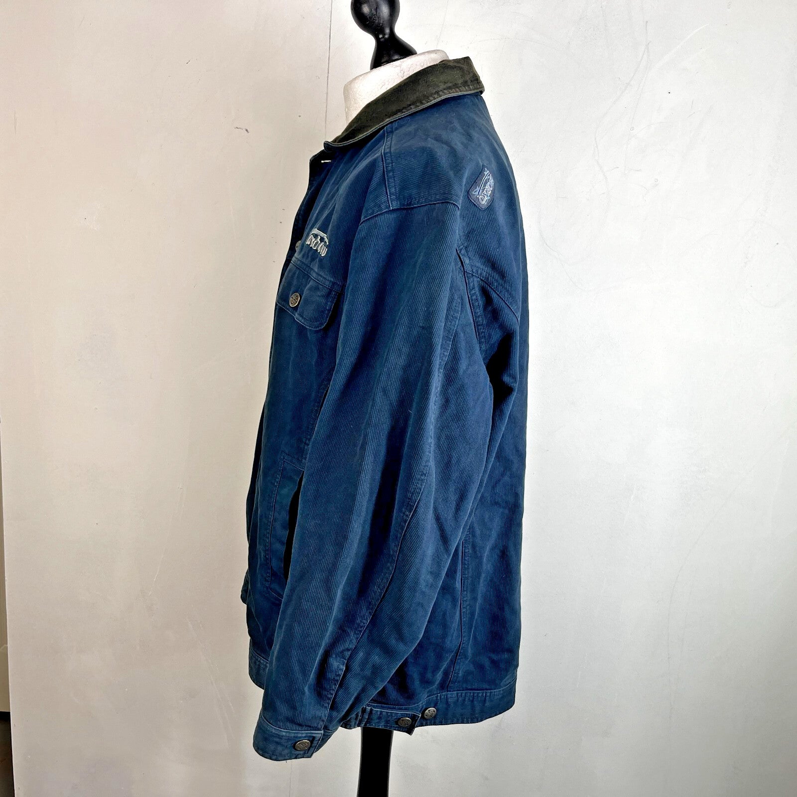 Oxbow Corduroy Trucker Chore Jacket US size L Blue Long Sleeve 100% Cotton
