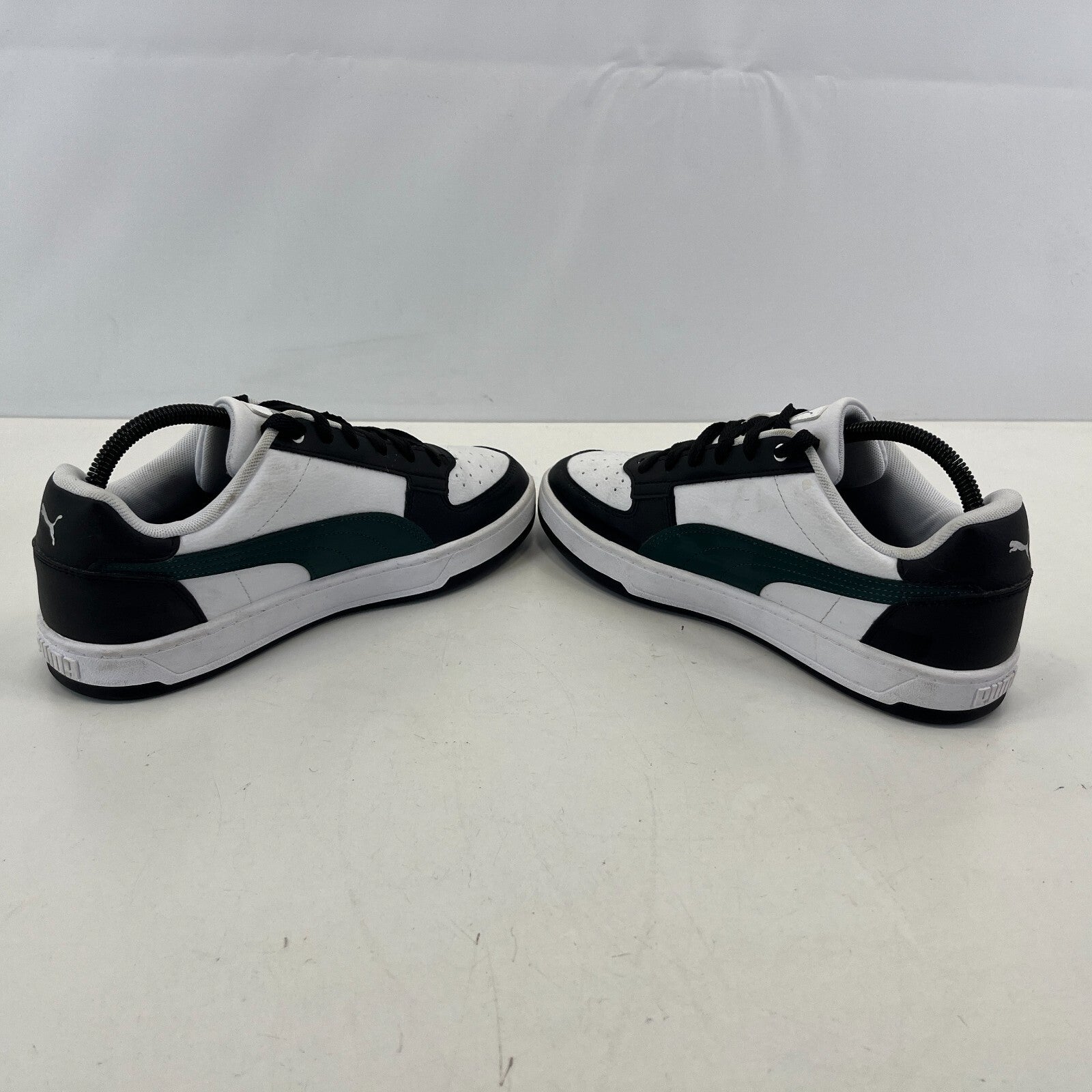 Puma Caven Trainers White Black Green 392290-58 Basketball size UK 7 - EU 40.5