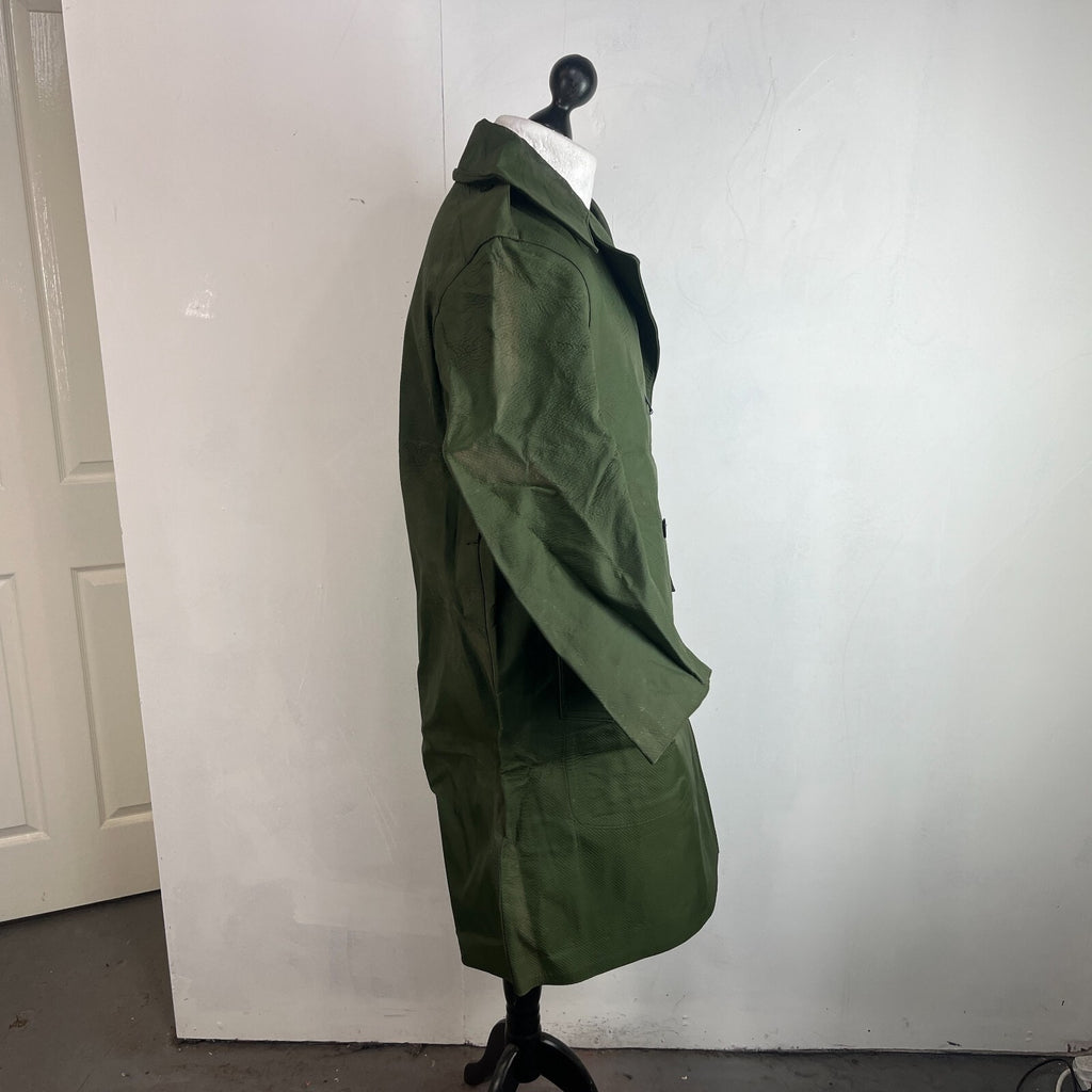Royal Canadian Police RCMP Mackintosh Trench Coat Dark Green 80s size 5
