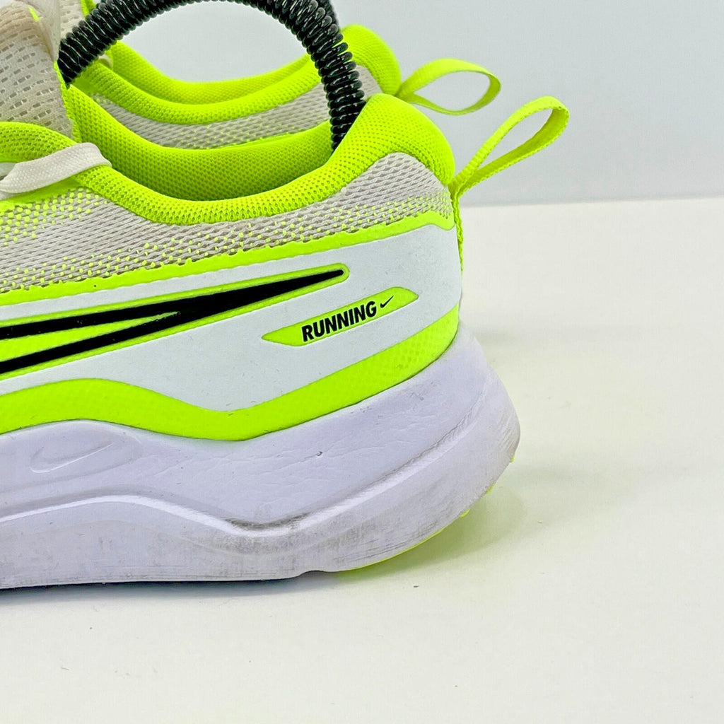 Nike Cosmic Runner White & Fluo Green Running Trainers size UK 5.5 / EU 38.5