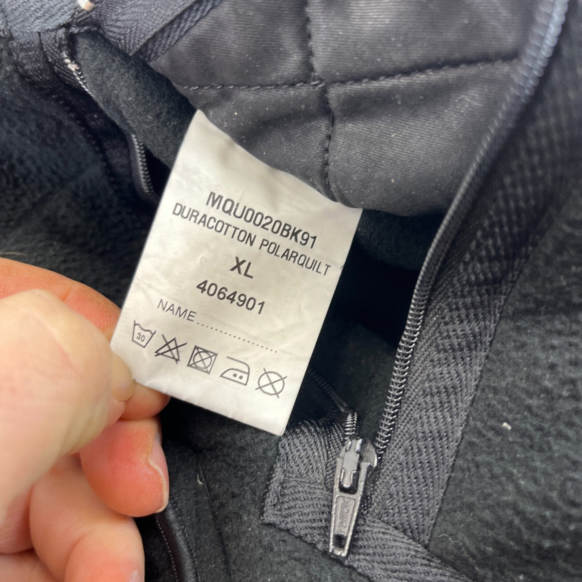 Barbour Duracotton Polarfleece Quilted Jacket in Black size XL