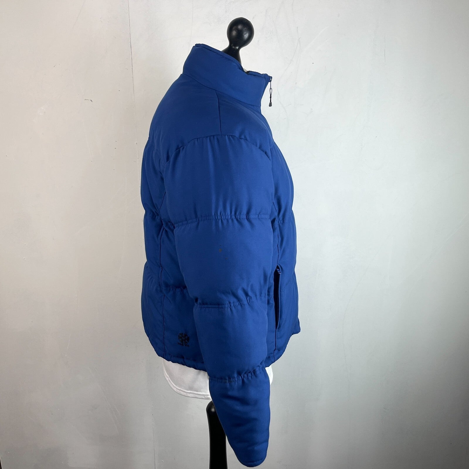 Tog 24 Boardwear Quilted Puffer Bomber Jacket in Blue size Large Ski Wear