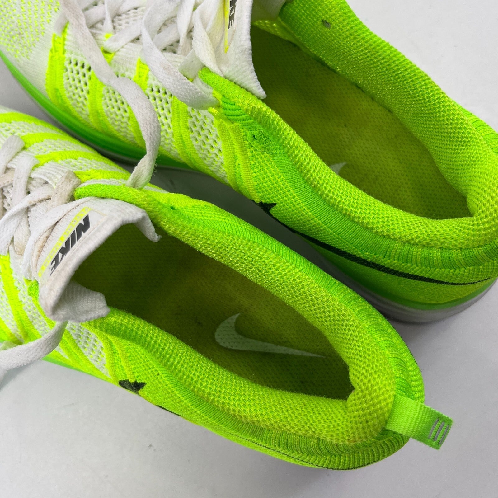Nikes Flyknit Lunar 2 Womens Trainers Running Shoes Fluro Green & White UK 7.5