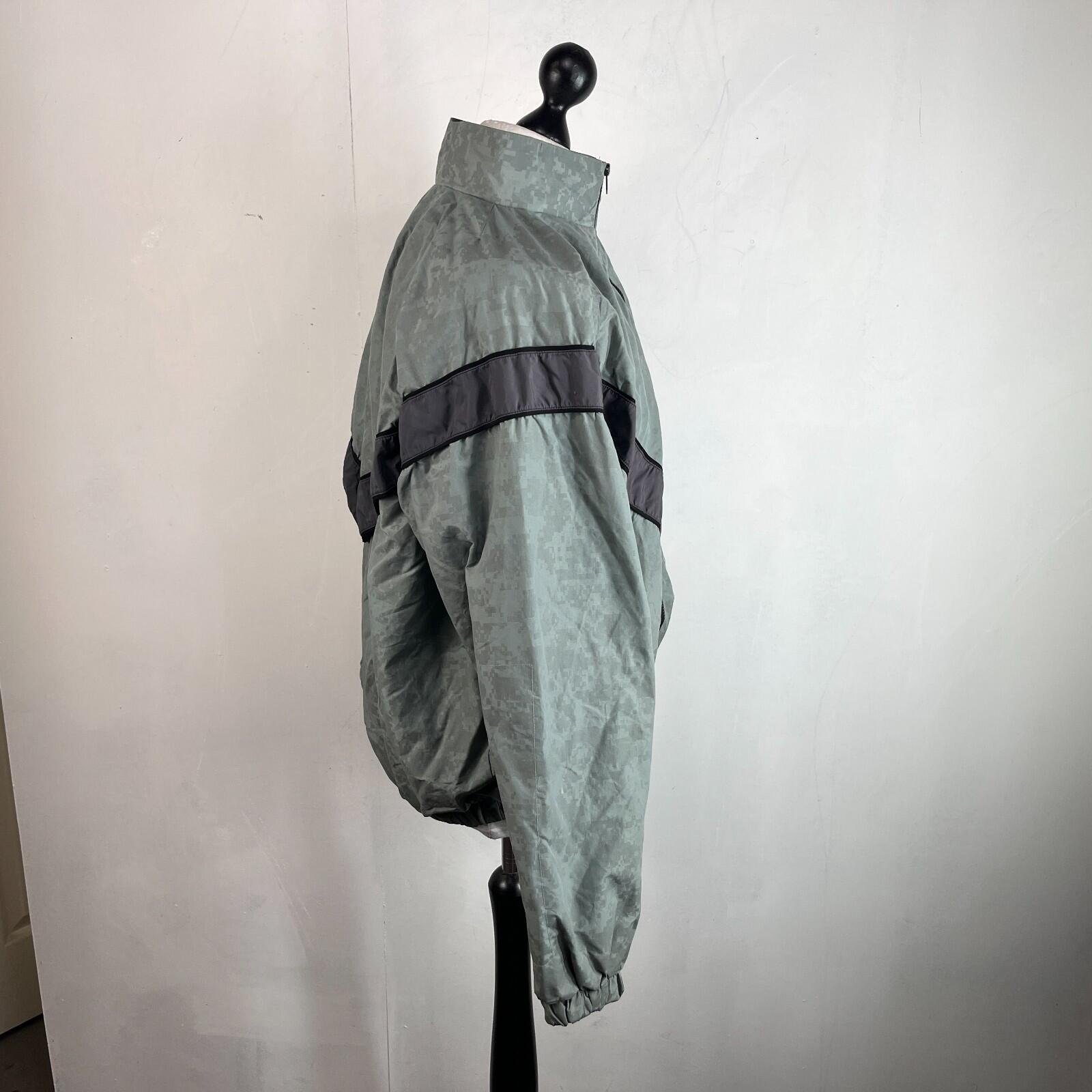 US Army Bomber Jacket Grey Digital Print Windbreaker US size Medium-Regular