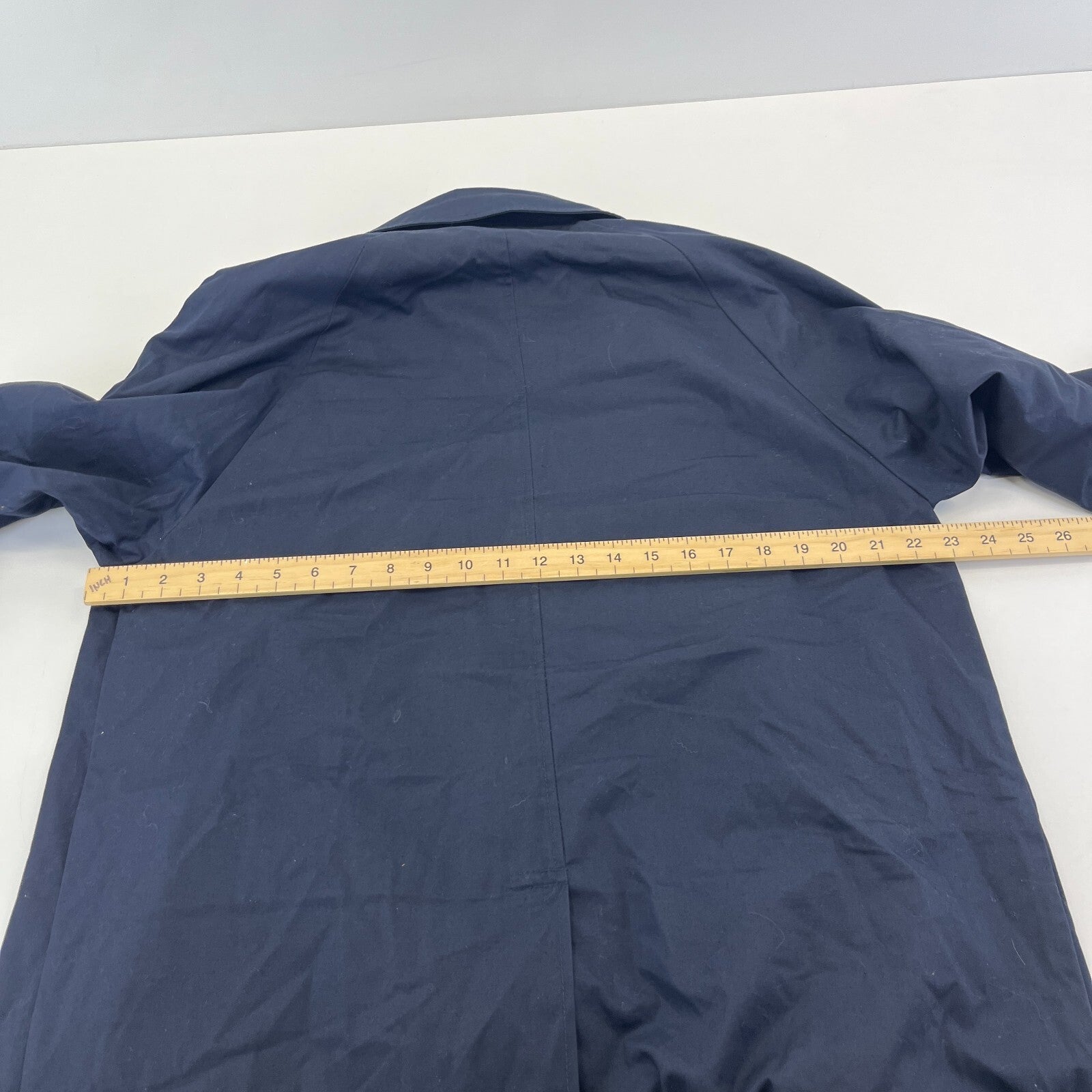 Vintage Men's Trench Coat in Navy Blue with Removable Liner size 40R Raincoat