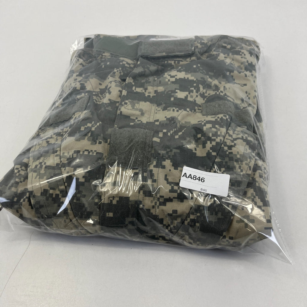 US Army Issue Digital Jacket Camo Combat Uniform Surplus US size XL-Regular