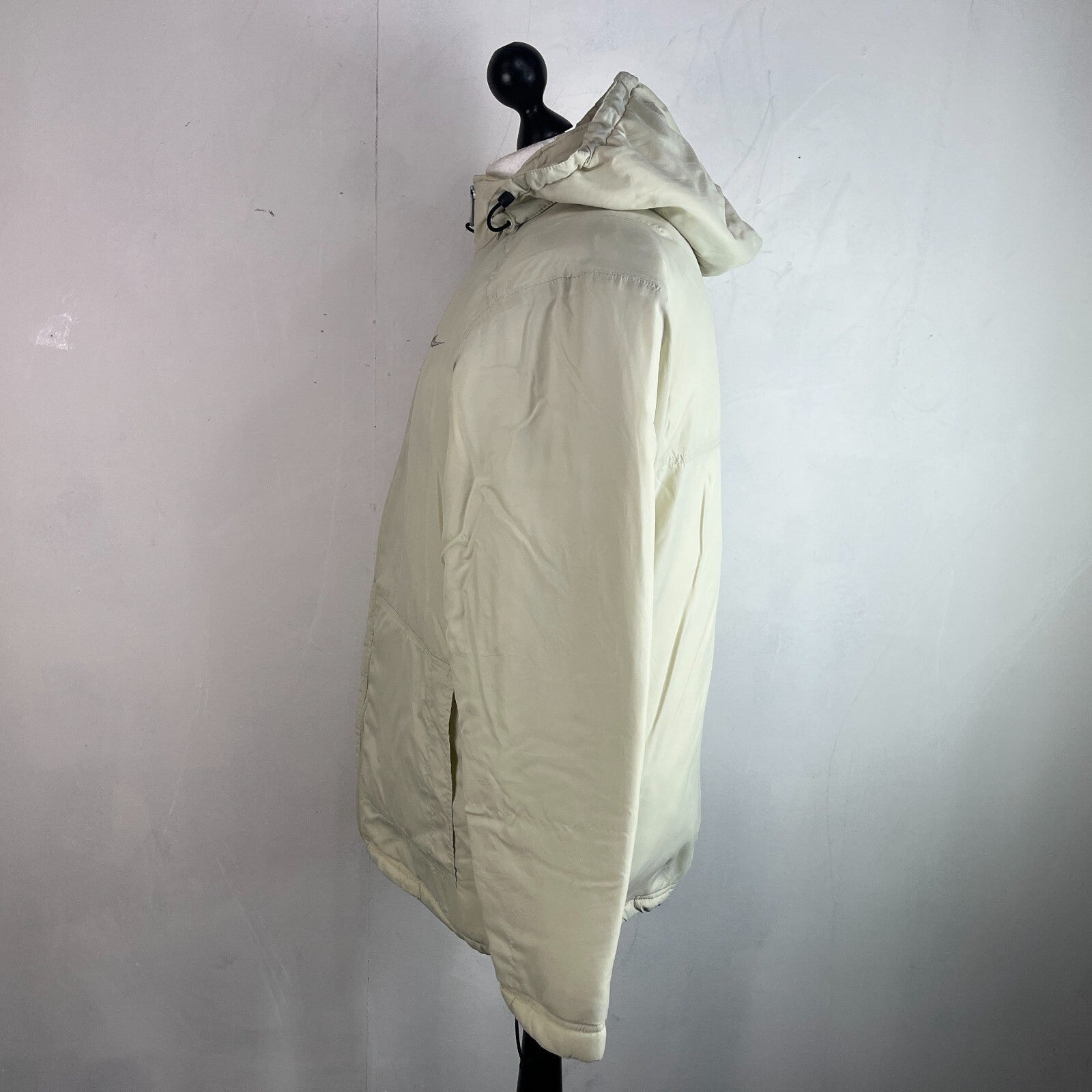 Nike Jacket Men's Quilt Lined Insulated Coat with Removable hood in Cream size M