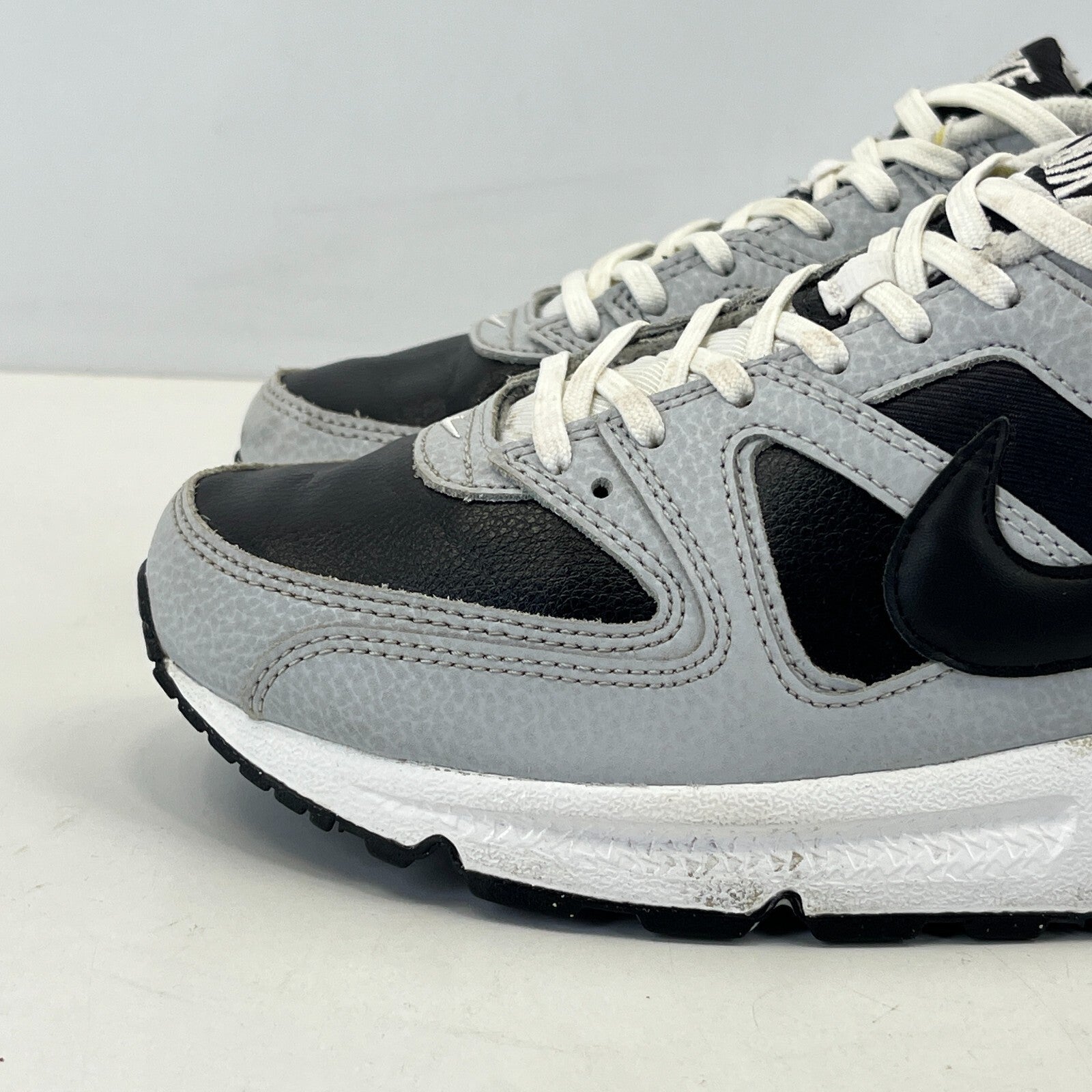 Nike Air Max Command Premium Women's Running Trainers size UK 6 - EU 40