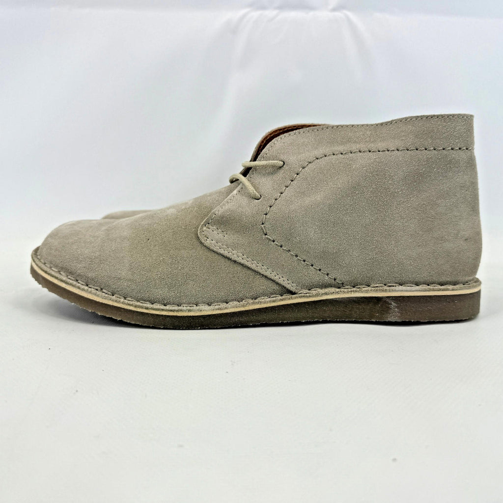 Delicious Junction Crowley Suede Desert Boots in Beige size UK 9 EU 43