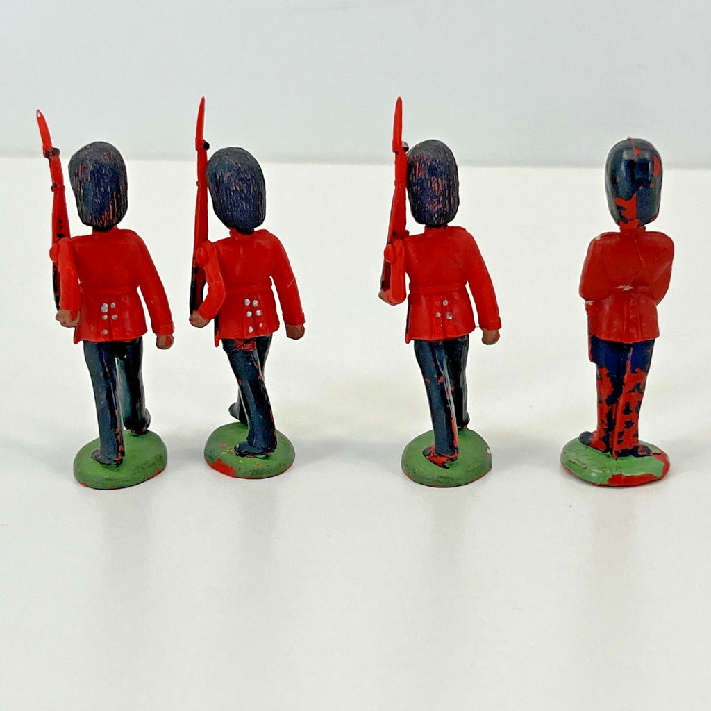 Lot of 4 British Guards Figures by Britains Herald 1:32 Shoulder Arms
