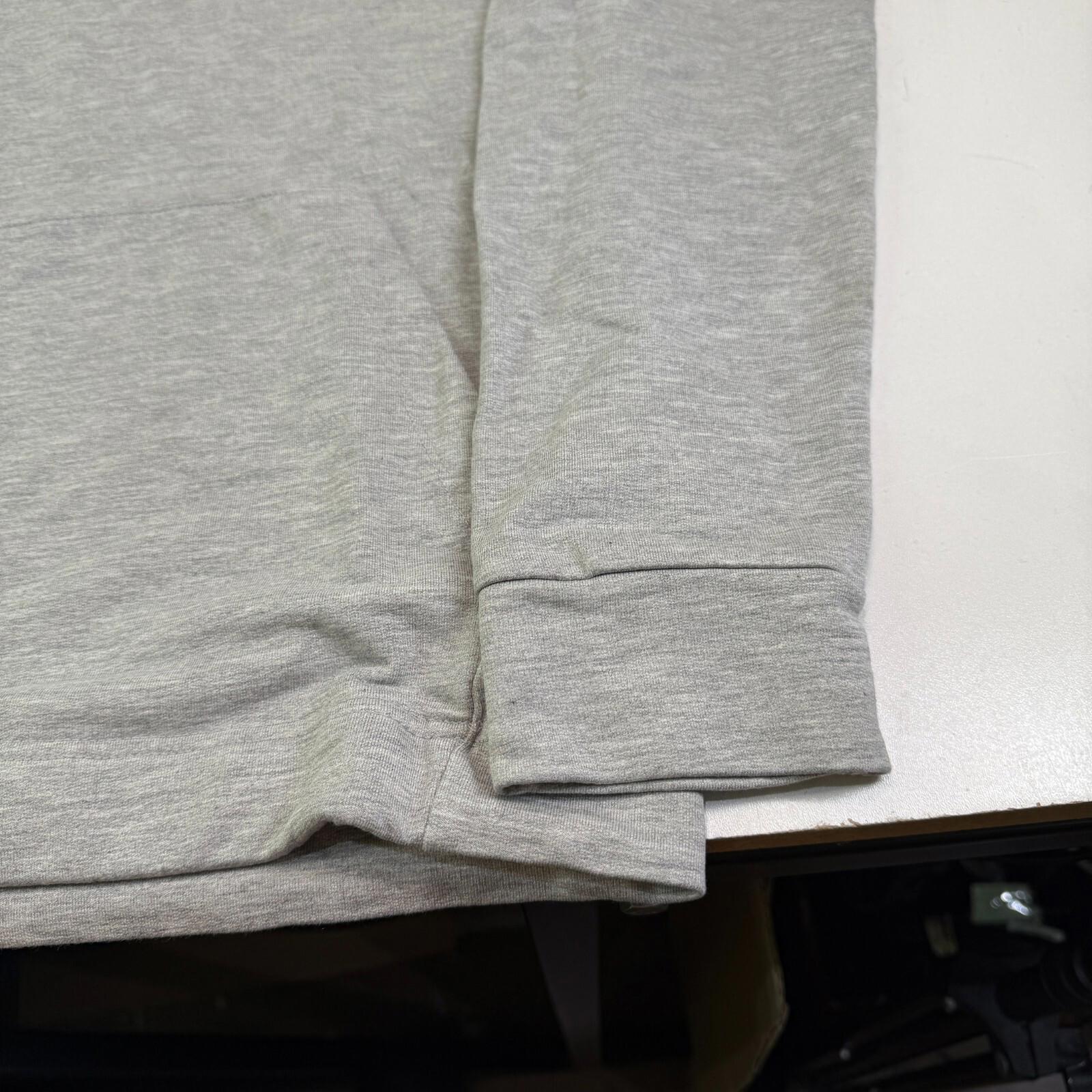 Castore Graphic Spellout Hoodie Grey size Small - VGC