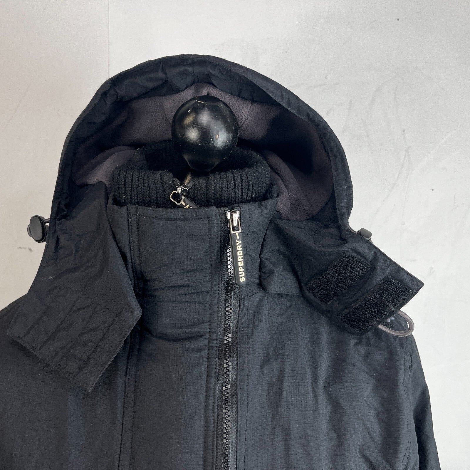 Superdry Original Windcheater Jacket Japan Men’s size Large Black Fleece Lined