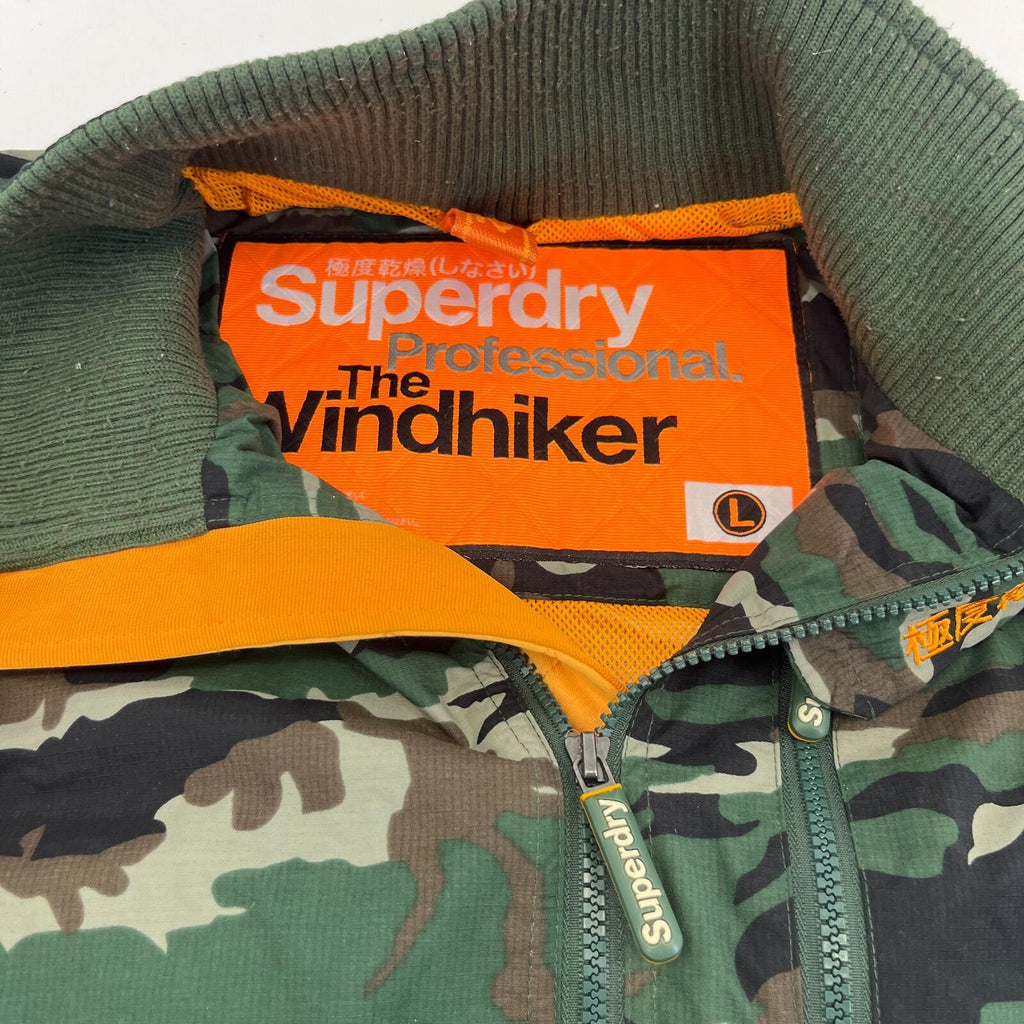 Super Dry Professional The Windhiker size Large Camo Green Light Jacket Coat