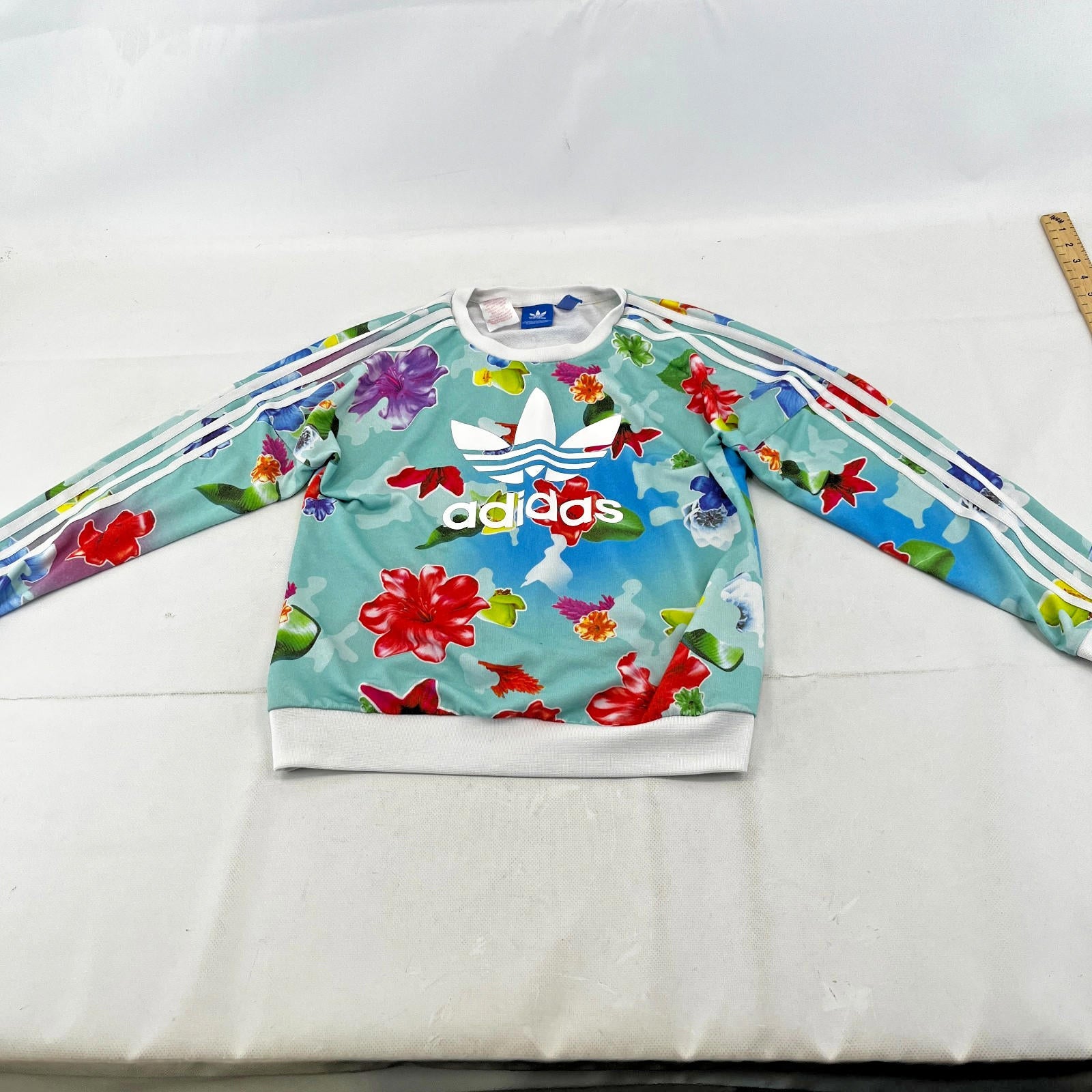Adidas Girls Floral Sweatshirt Jumper size M 11-12yrs