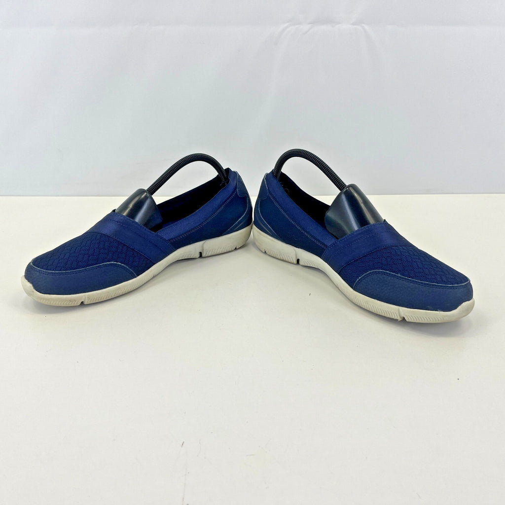 Skechers Women's Slip On Trainers Navy Blue size UK 7 EU 40