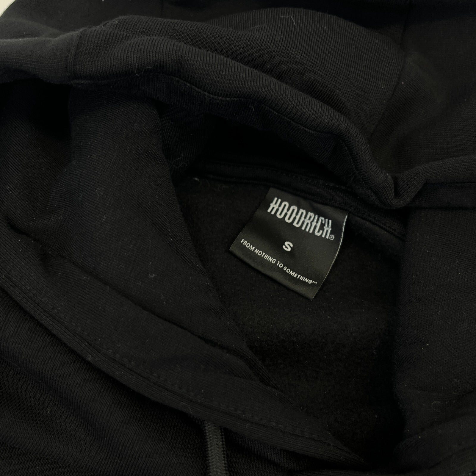 Hoodrich Men’s Black Embroidered Logo Pullover Hooded Hoodie size S - NWOT