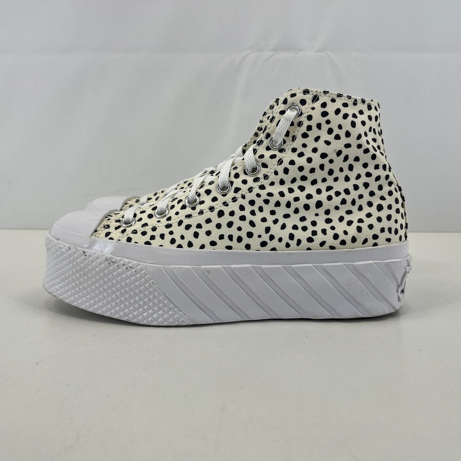 Converse Chuck Taylor All Star Platform Trainers Cheetah Print & White UK size 8