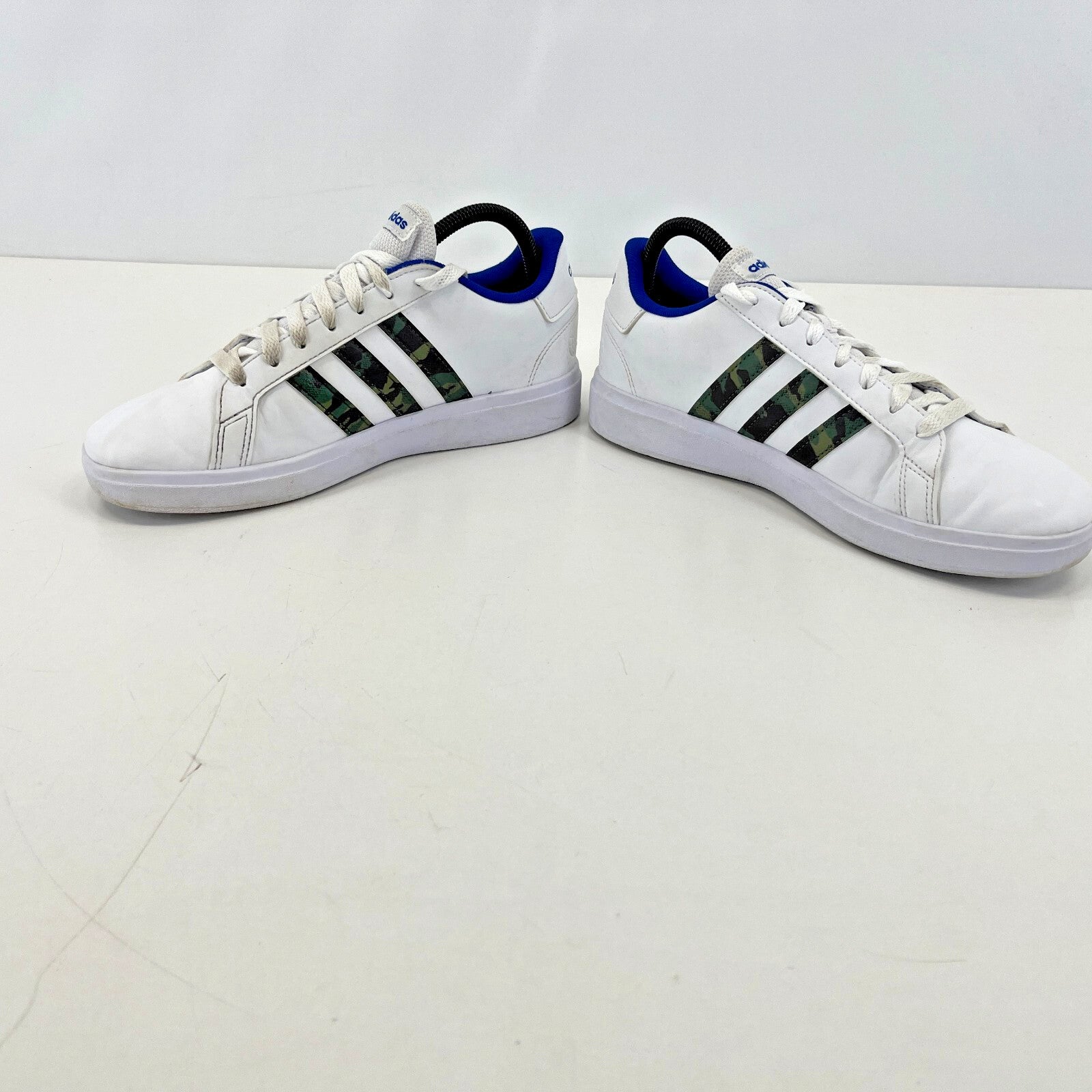 adidas Grand Court 2.0 Shoes Trainers White/Blue/Camo Size UK 5.5 EU 38 2/3