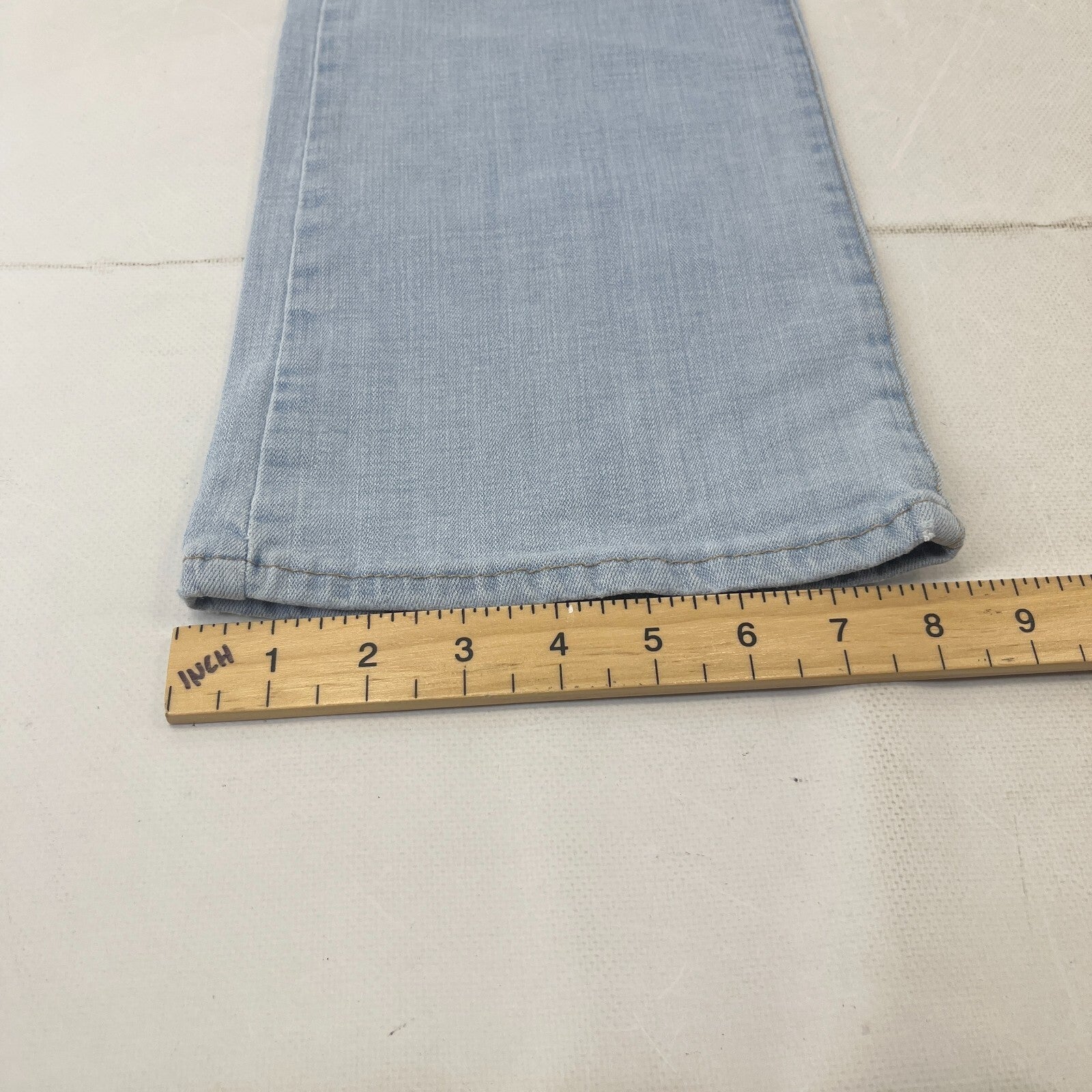 Levi's 315 Shaping Bootcut Women’s Jeans W32" L30" Light Blue Denim